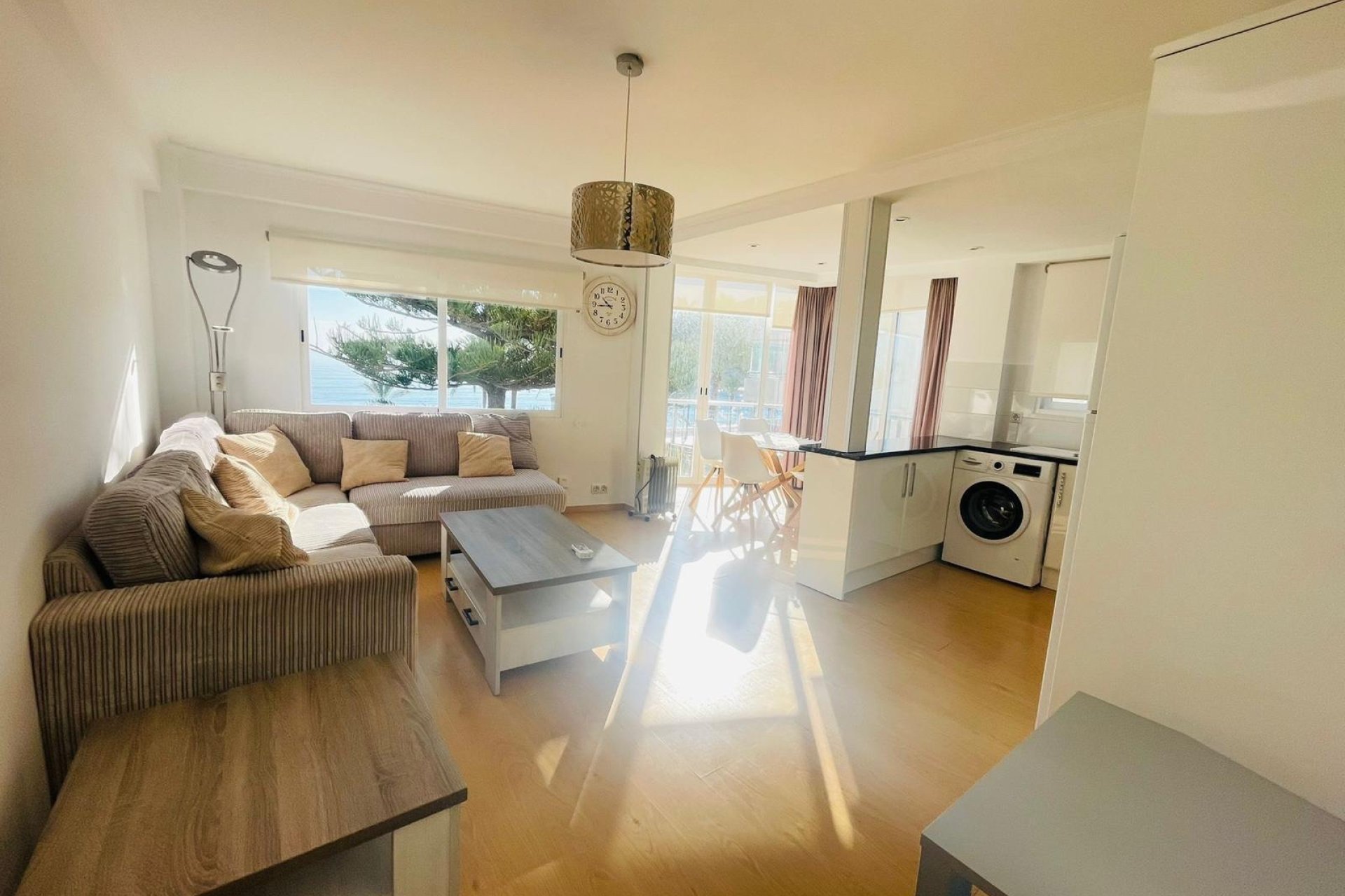 Reventa - Apartamento / Piso -
Albir