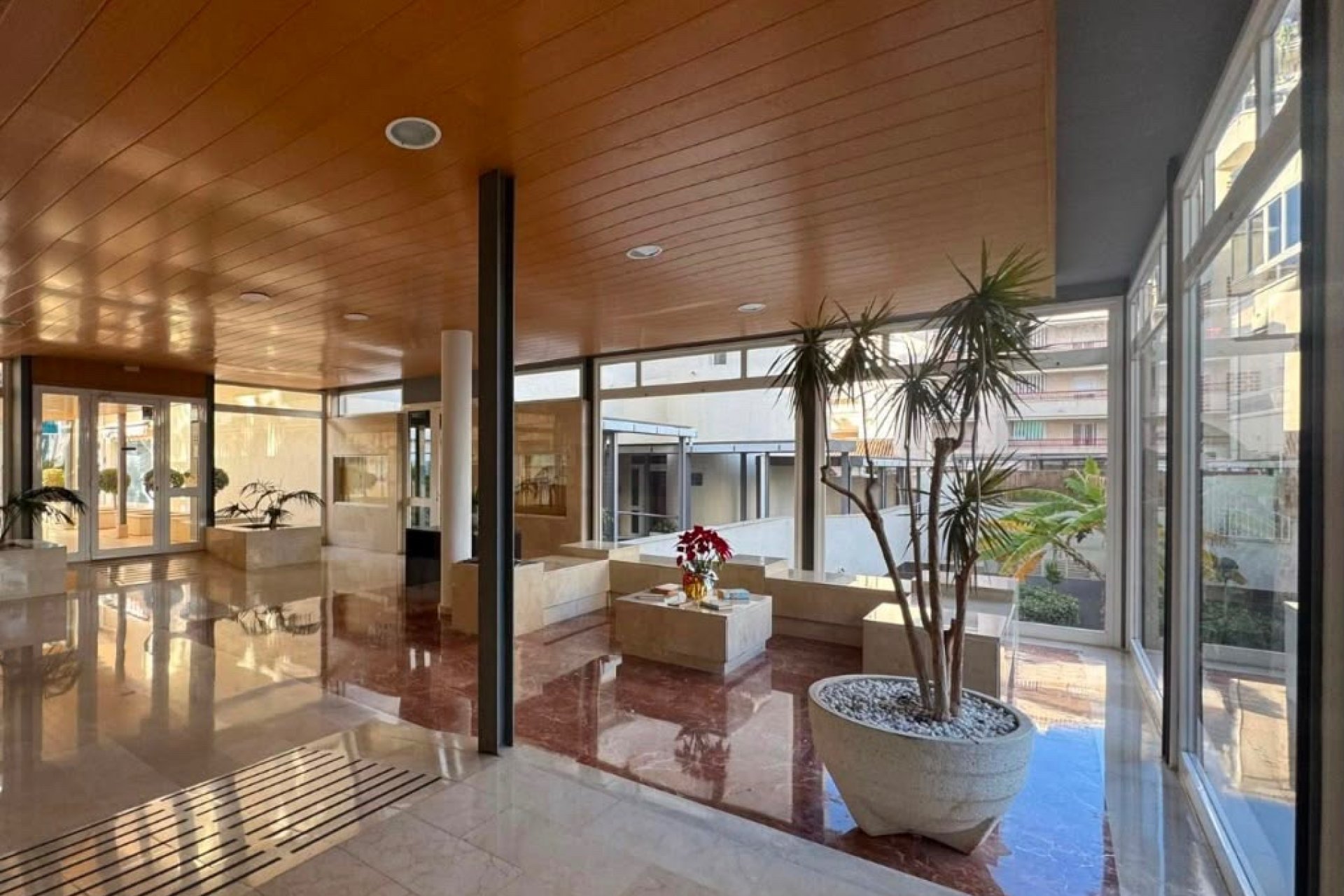Reventa - Apartamento / Piso -
Albir