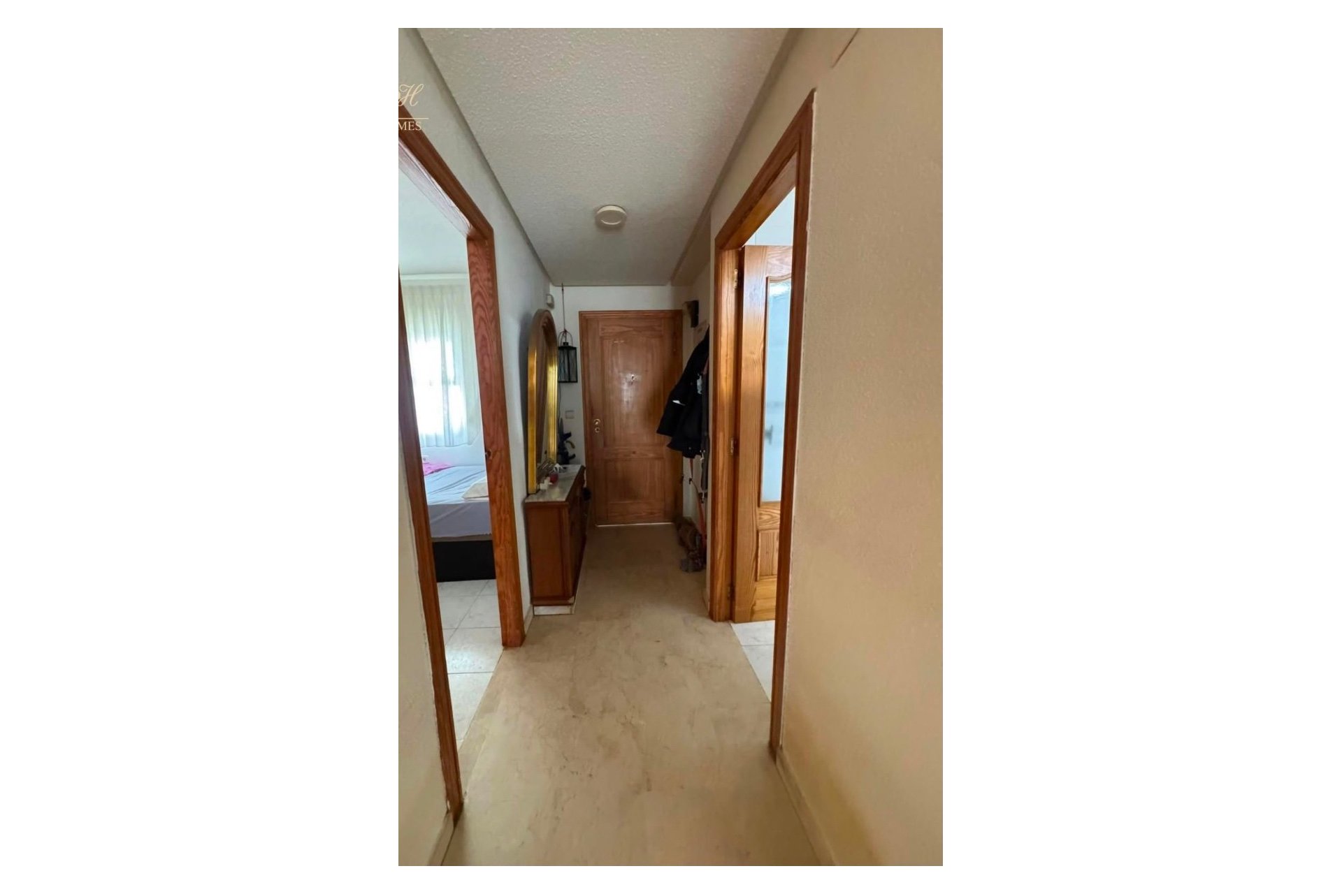 Reventa - Apartamento / Piso -
Albir