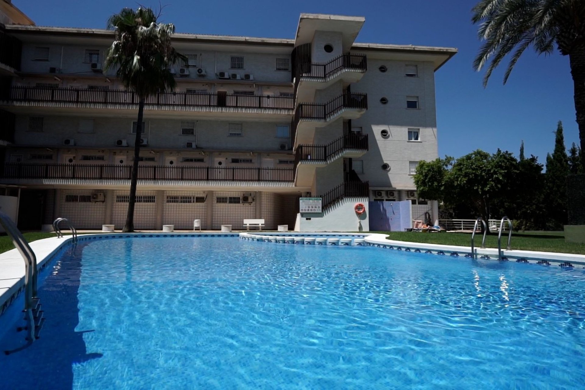 Reventa - Apartamento / piso -
Albir