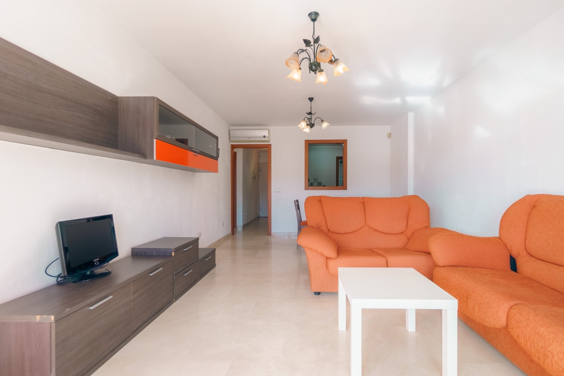 Reventa - Apartamento / piso -
Albir