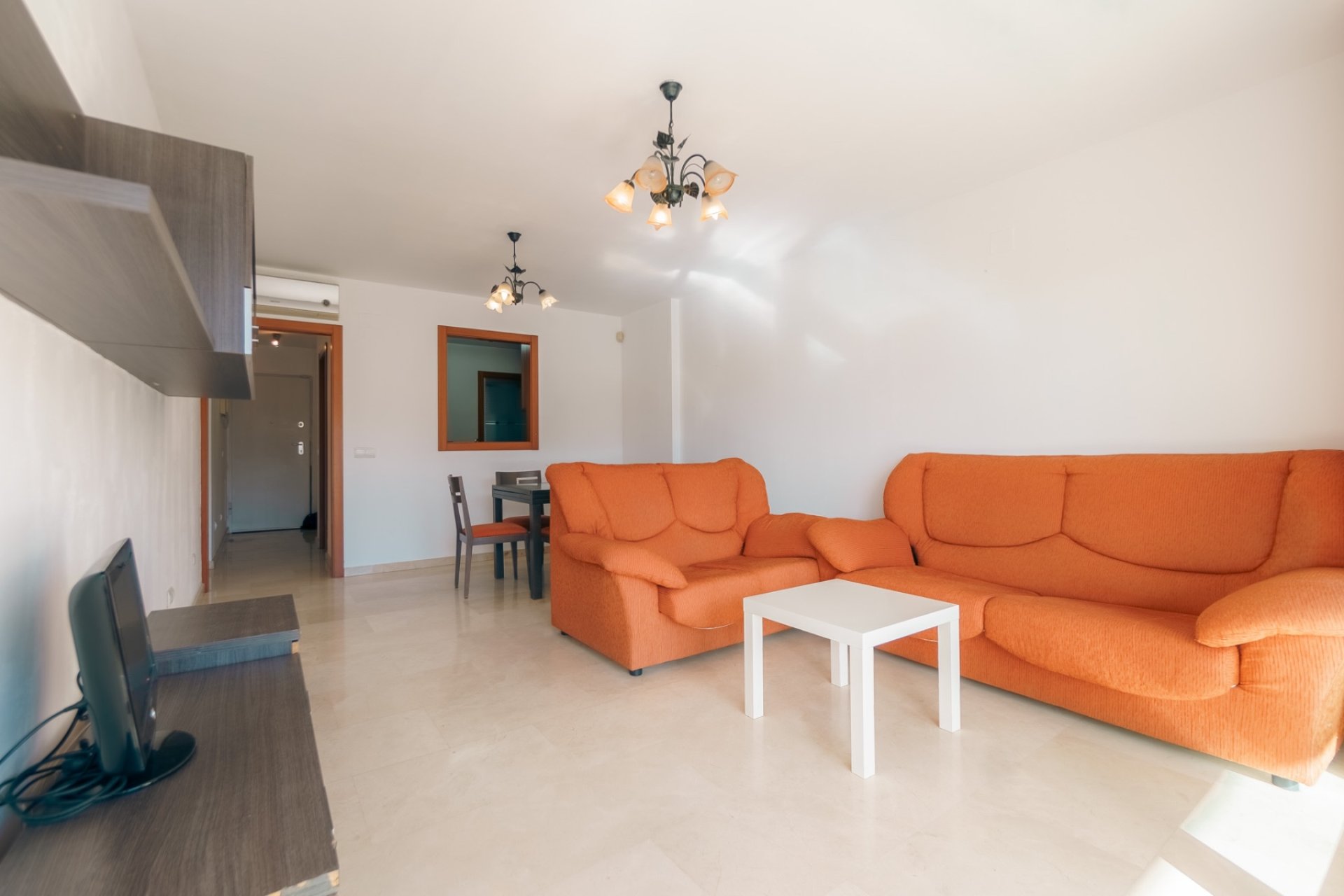 Reventa - Apartamento / piso -
Albir