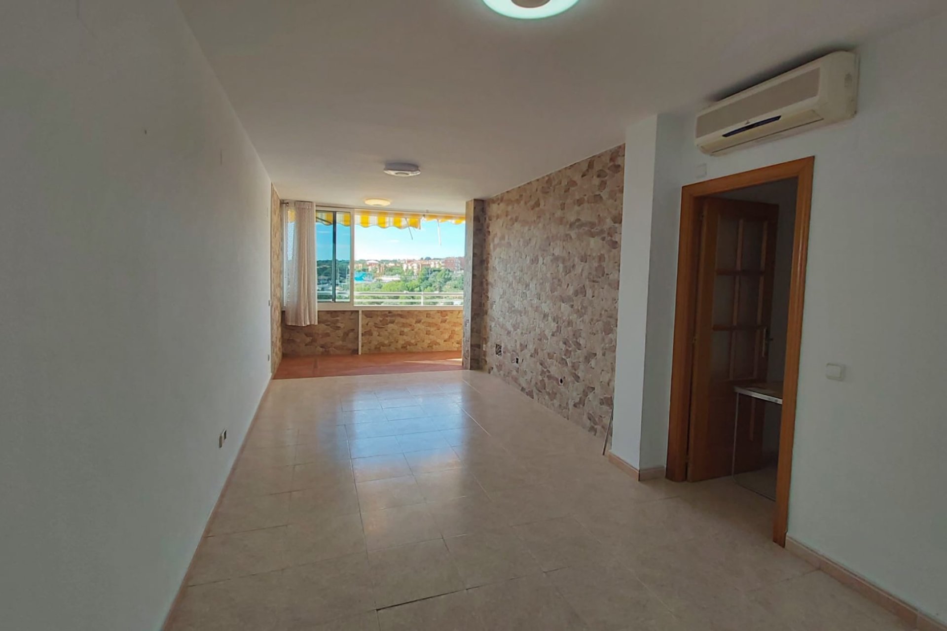 Reventa - Apartamento / piso -
Alfas del Pí