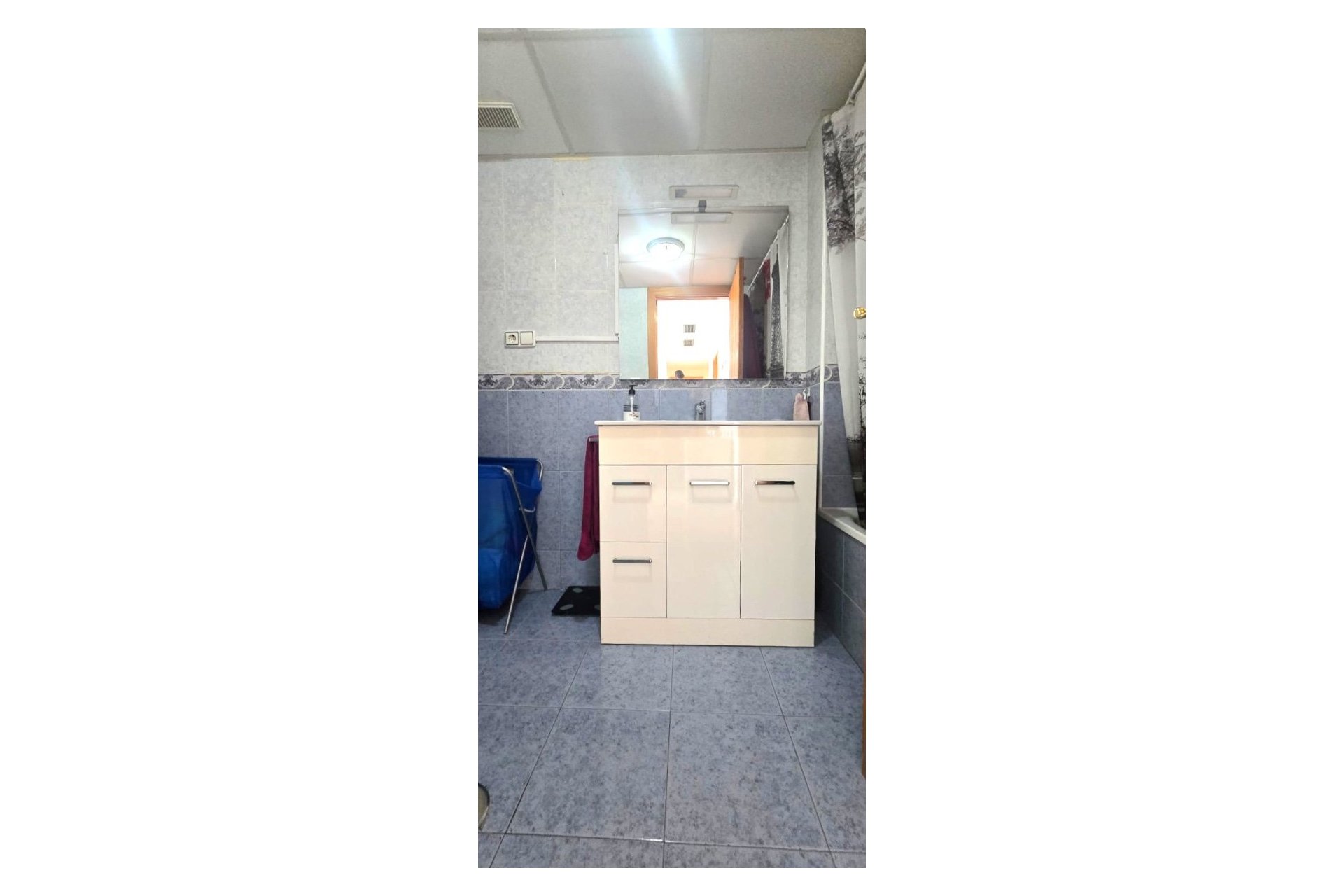 Reventa - Apartamento / piso -
Alfaz del Pi - Alfas del Pí