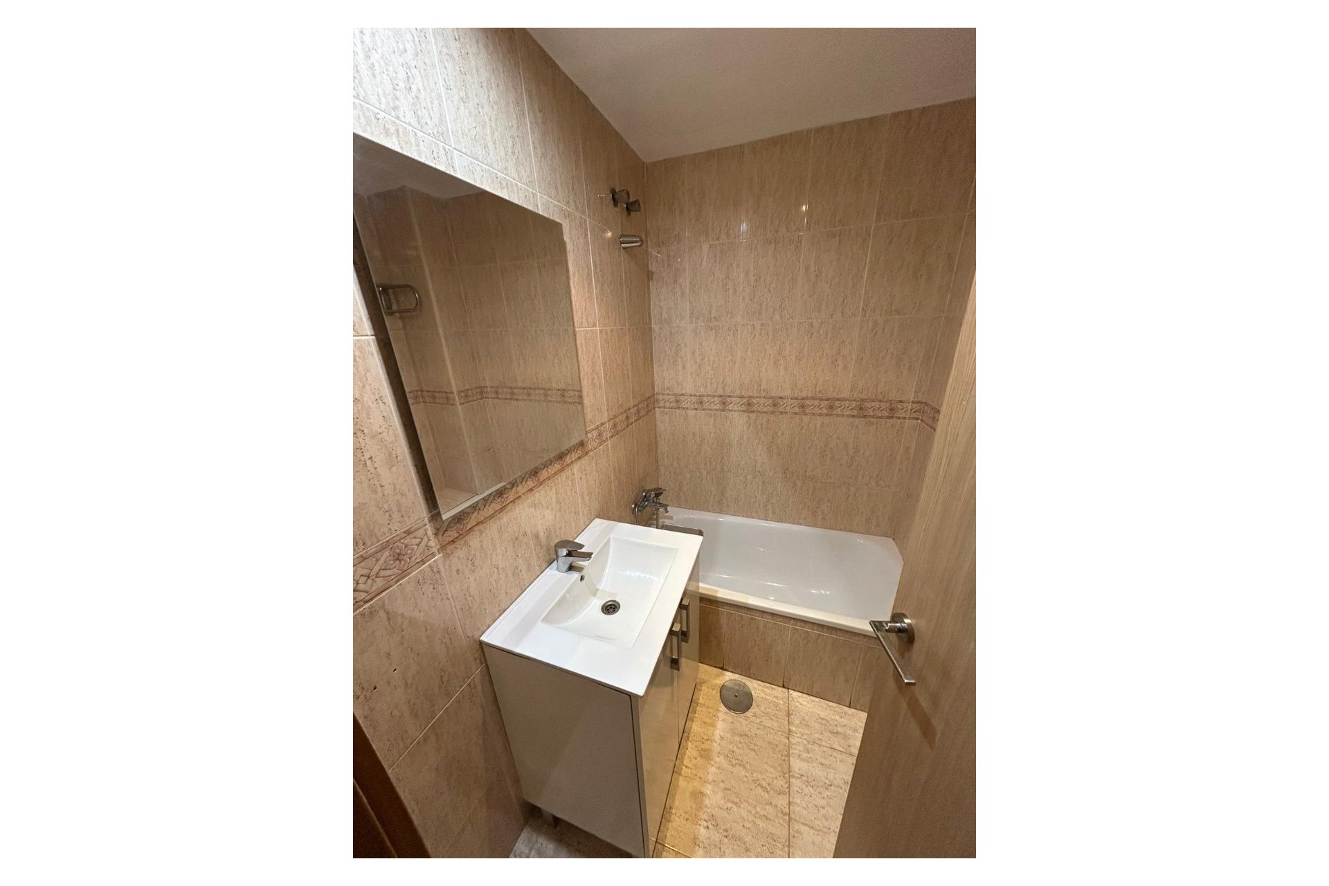 Reventa - Apartamento / piso -
Alfaz del Pi - Alfas del Pí