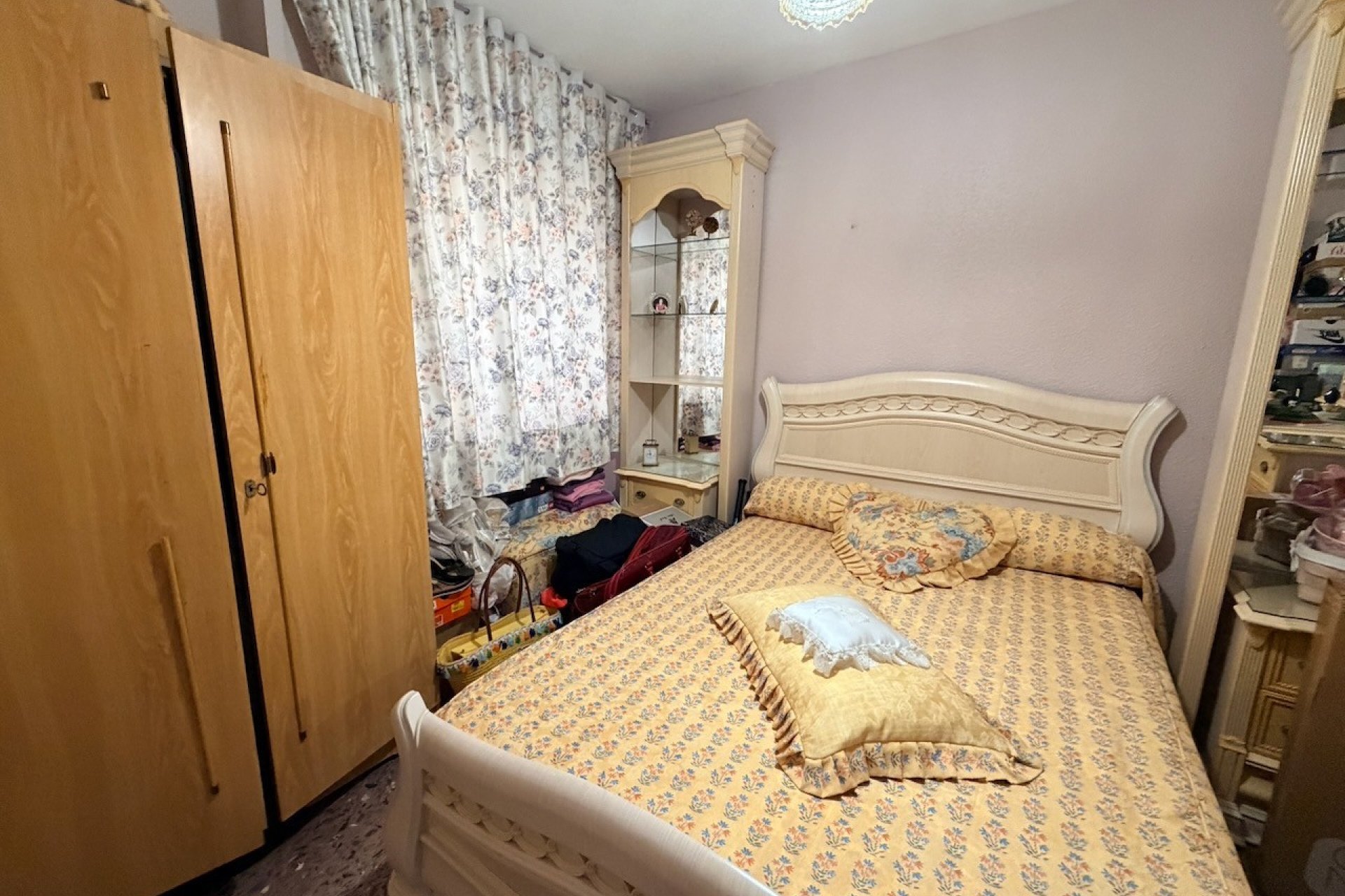 Reventa - Apartamento / Piso -
Benidorm - Colonia Madrid / Foietes