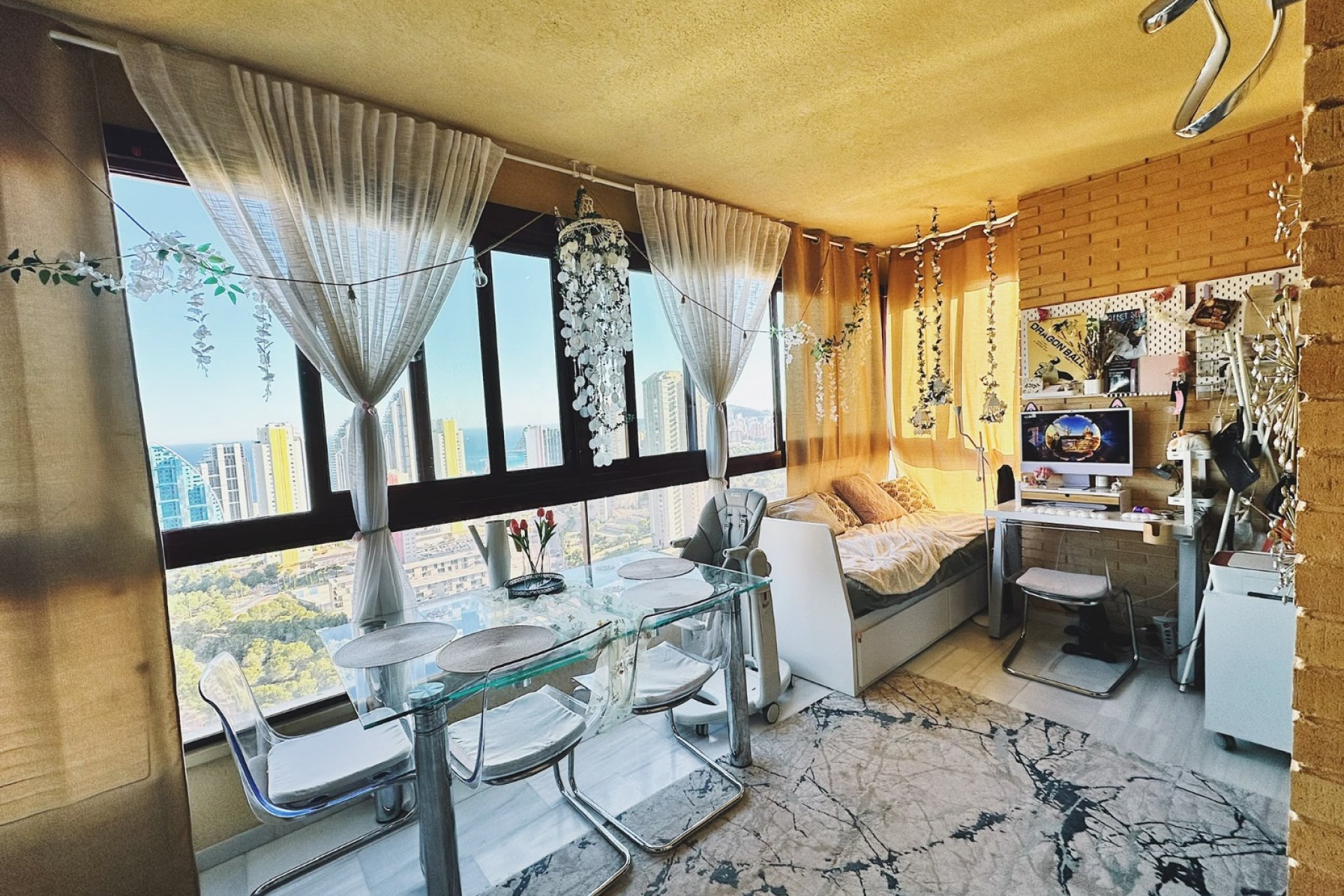 Reventa - Apartamento / Piso -
Benidorm - Zona de Poniente