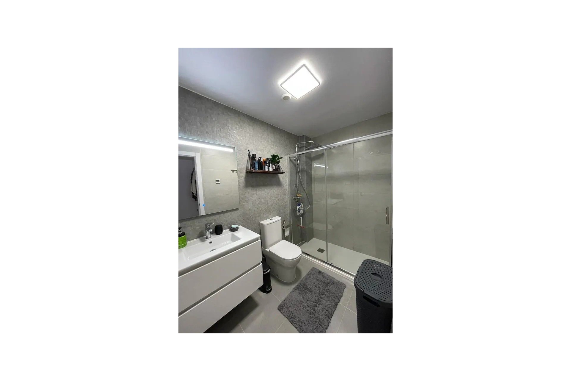 Reventa - Apartamento / Piso -
Finestrat