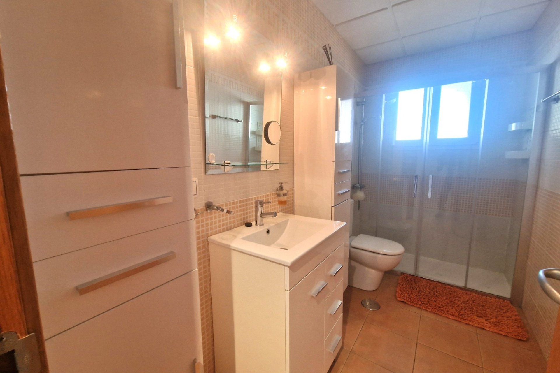 Reventa - apartment -
Albir