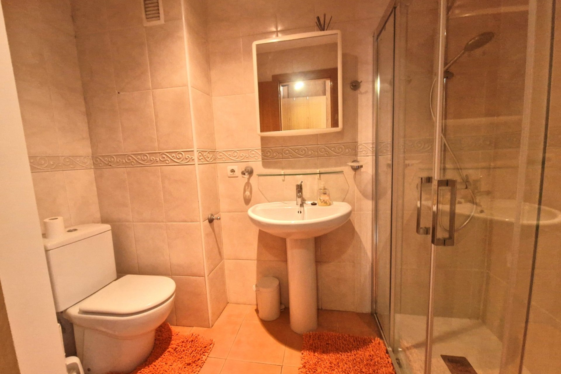 Reventa - apartment -
Albir