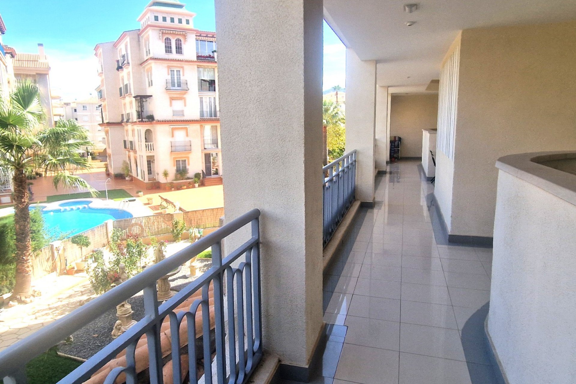 Reventa - apartment -
Albir