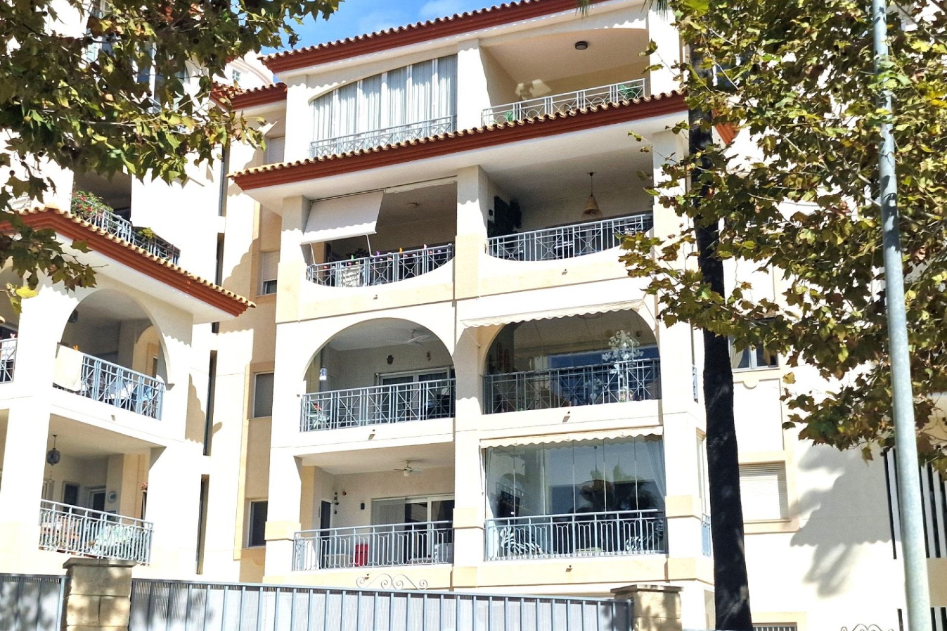 Reventa - apartment -
Albir
