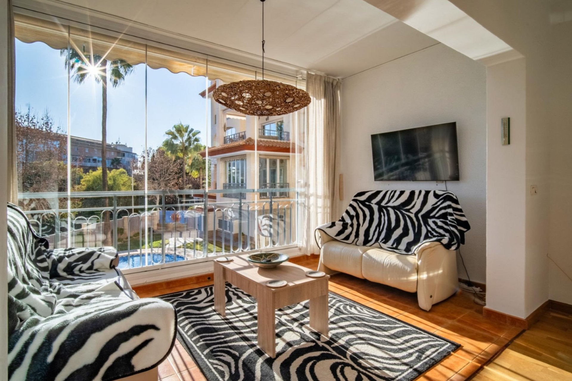 Reventa - apartment -
Albir