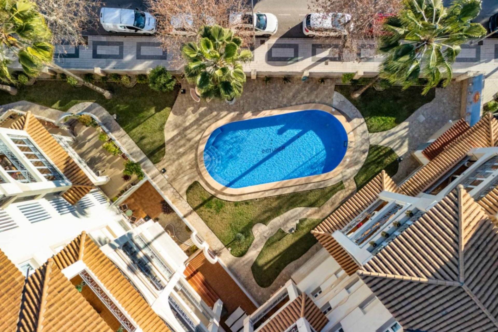 Reventa - apartment -
Albir