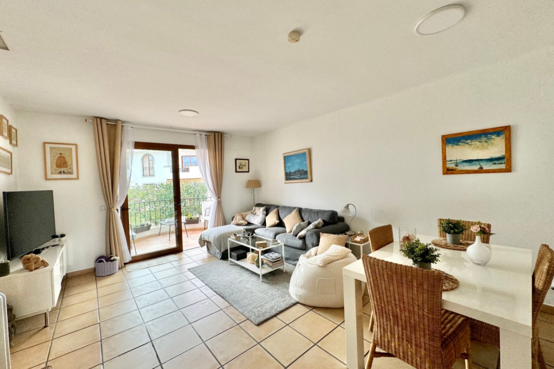 Reventa - apartment -
Alfaz del Pi - Alfas del Pí