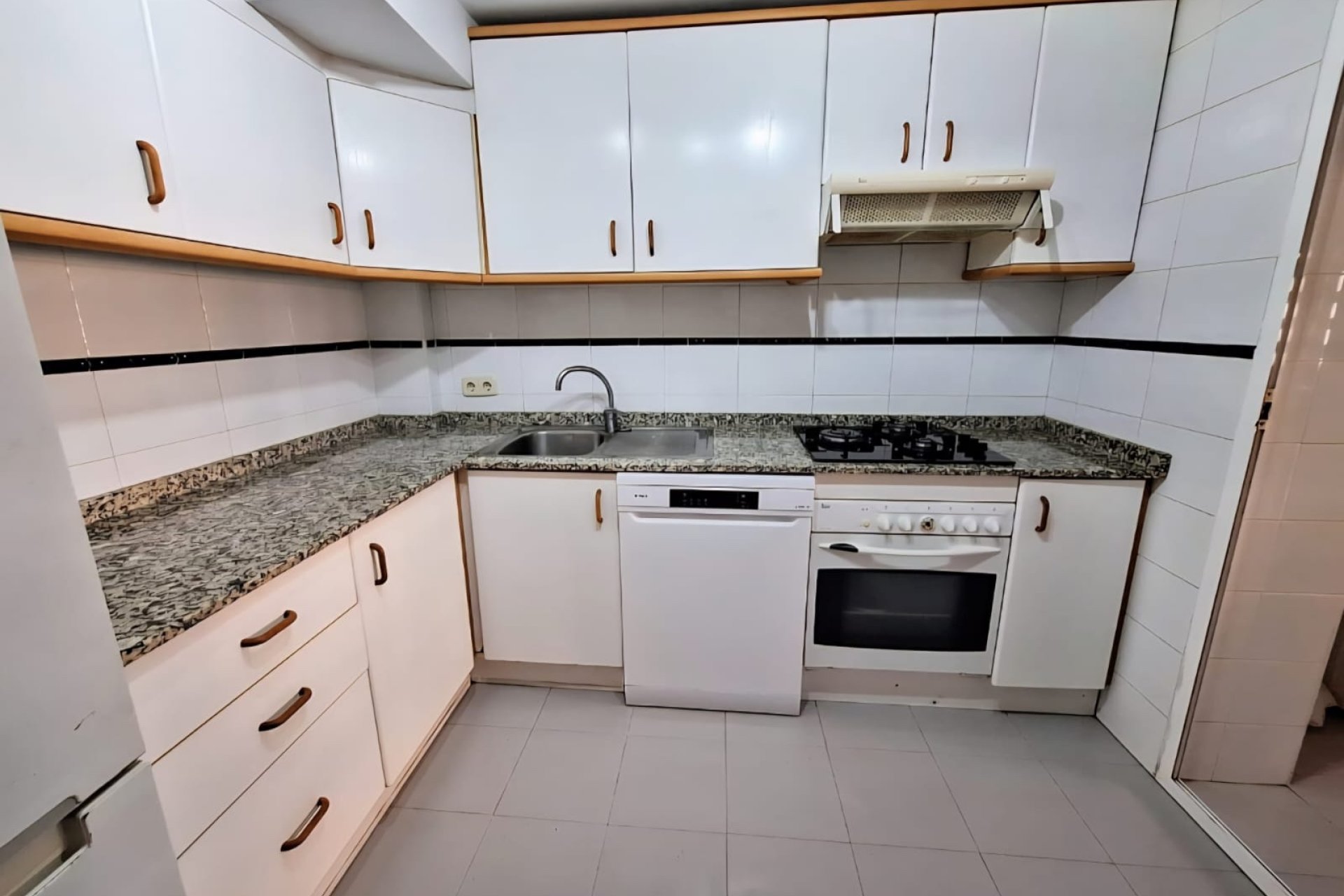 Reventa - Ático -
Albir