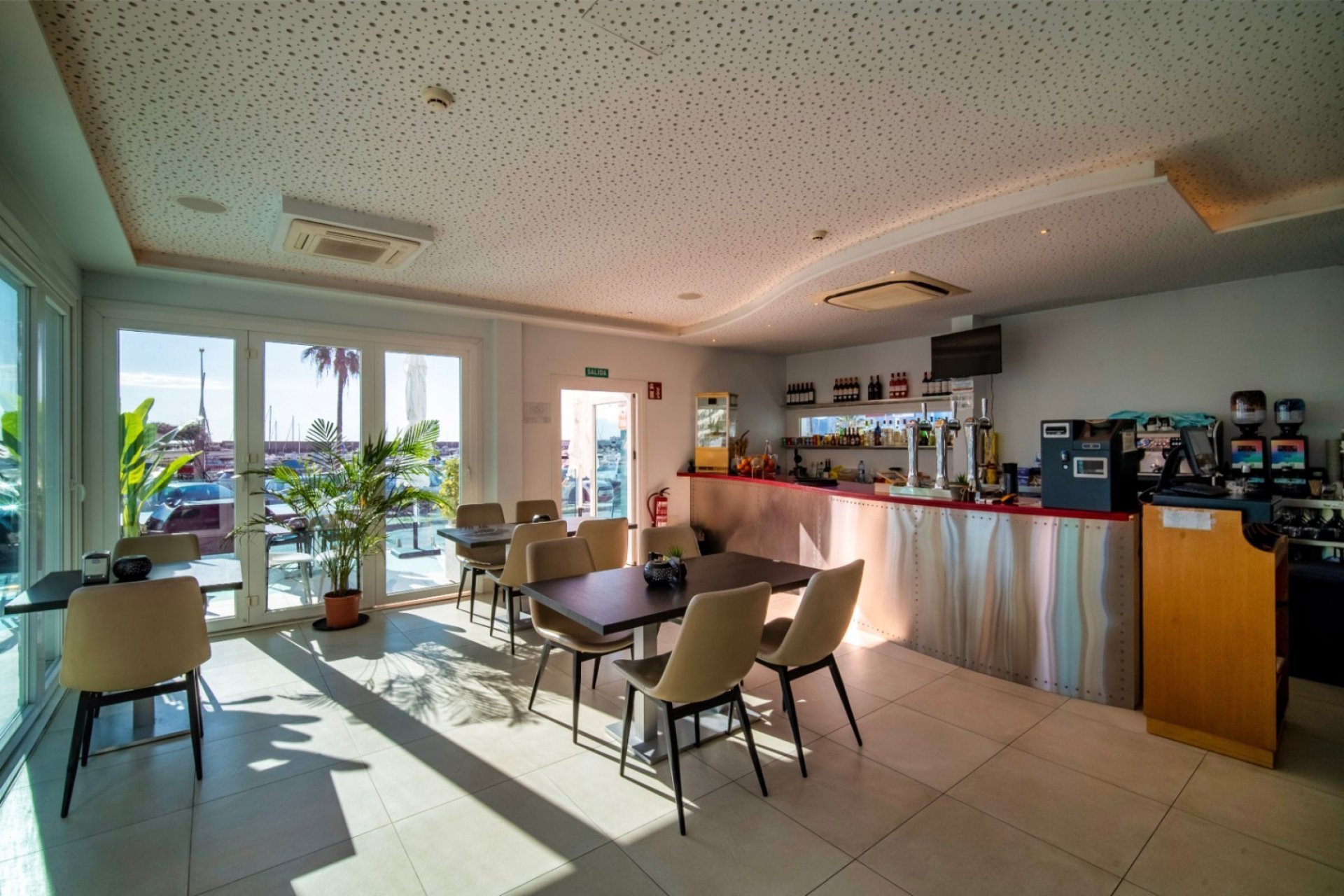 Reventa - building -
Altea - Altea Puerto
