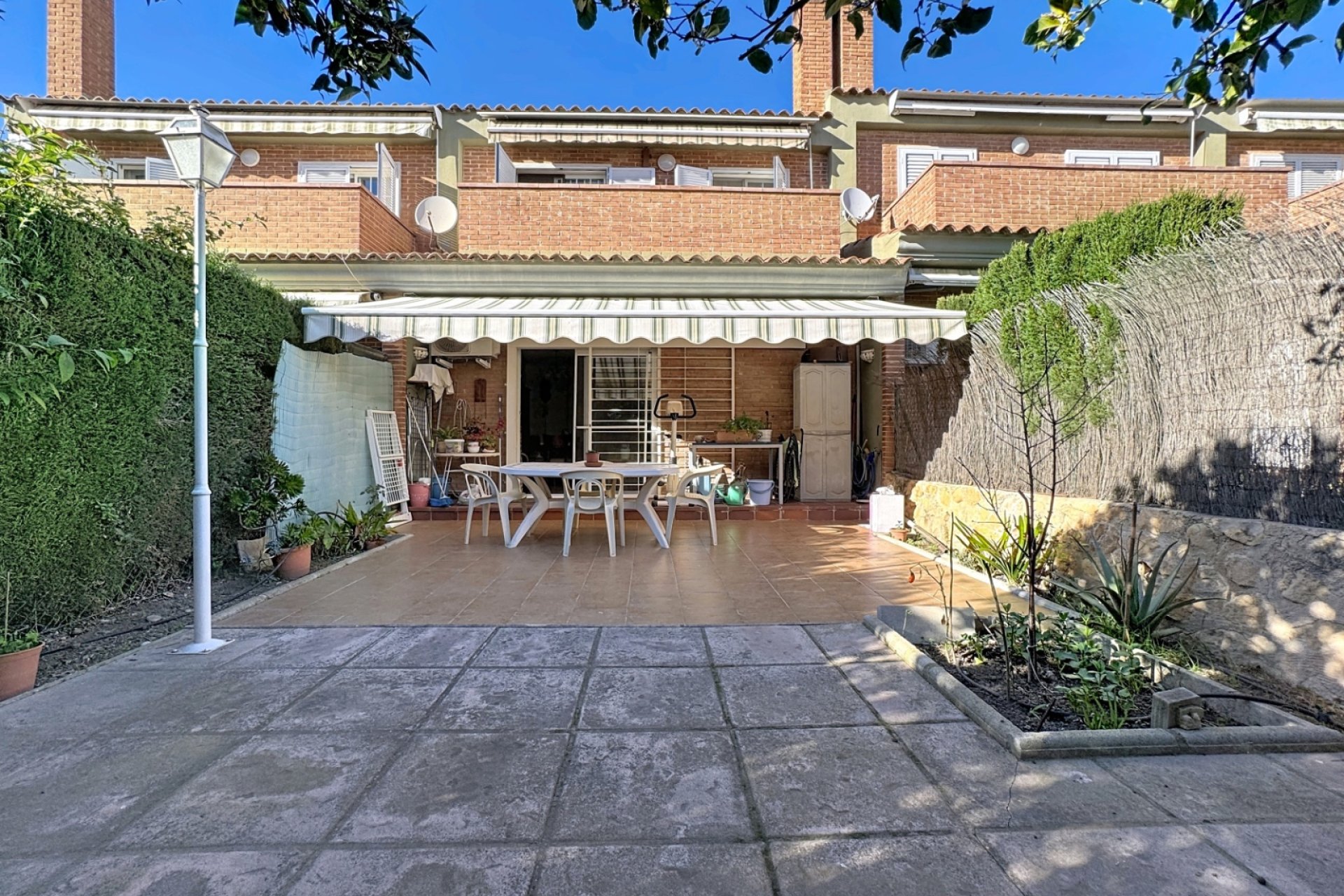 Reventa - Bungalow -
Albir