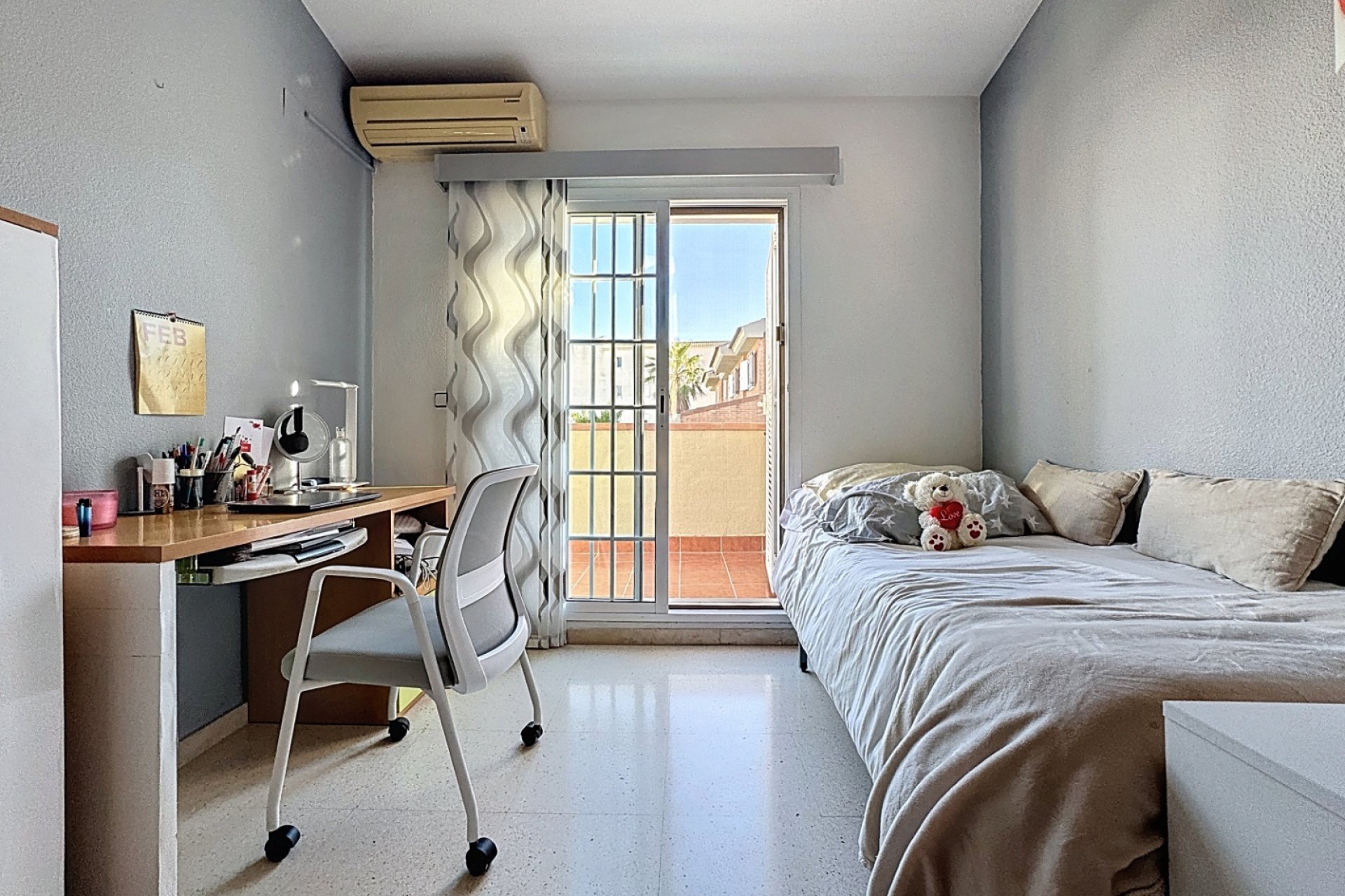 Reventa - Bungalow -
Albir