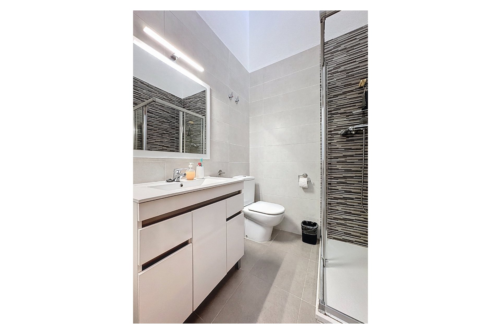 Reventa - Bungalow -
Albir