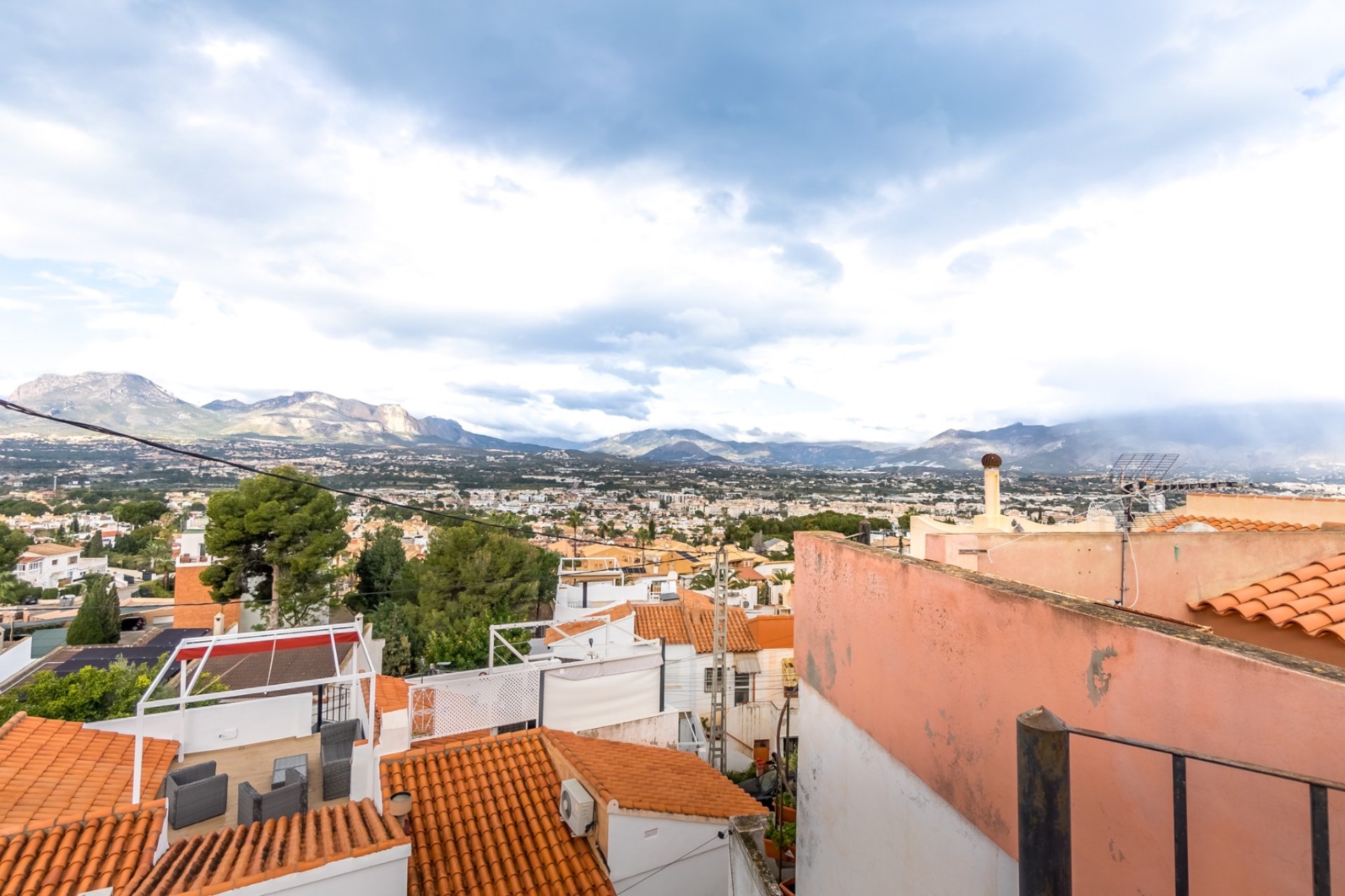 Reventa - Bungalow -
Albir