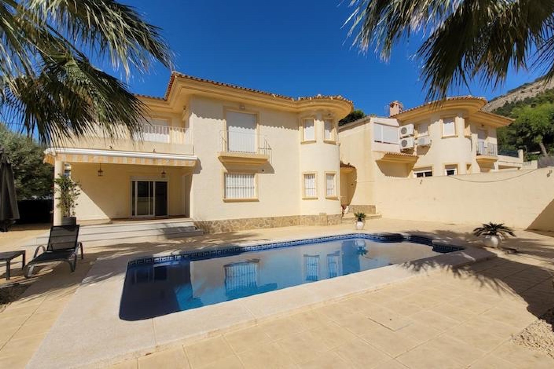 Reventa - Chalet -
Albir