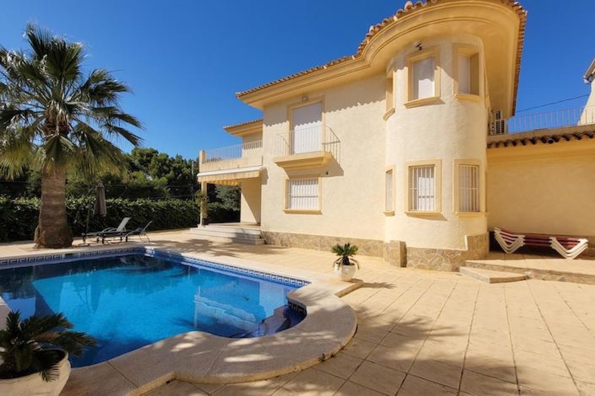 Reventa - Chalet -
Albir