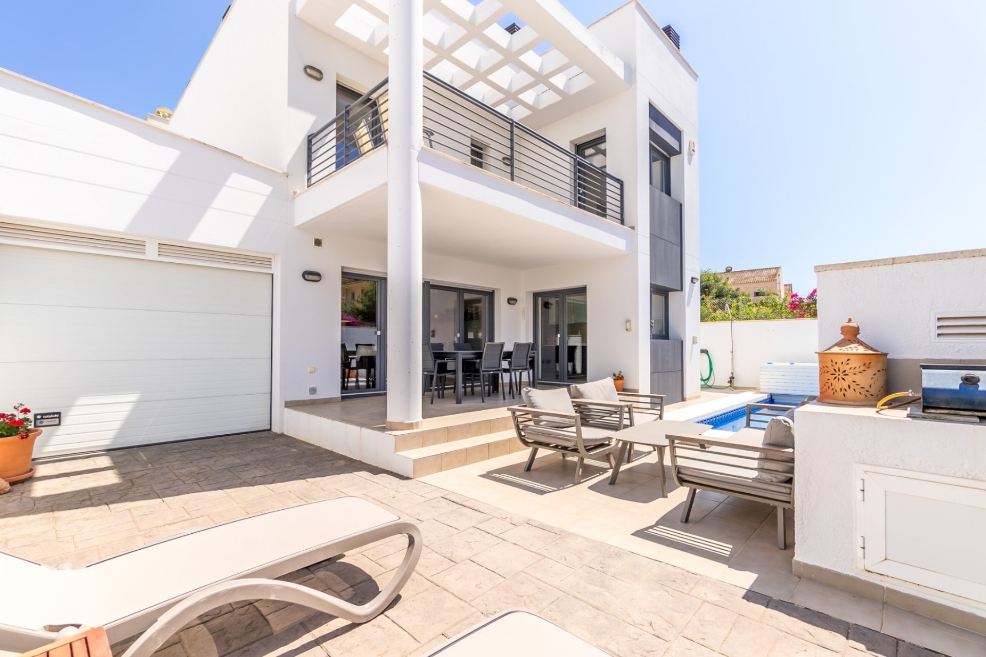 Reventa - Chalet / Villa  -
Albir