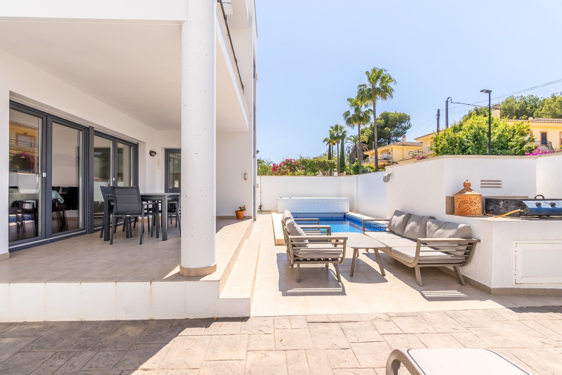 Reventa - Chalet / Villa  -
Albir