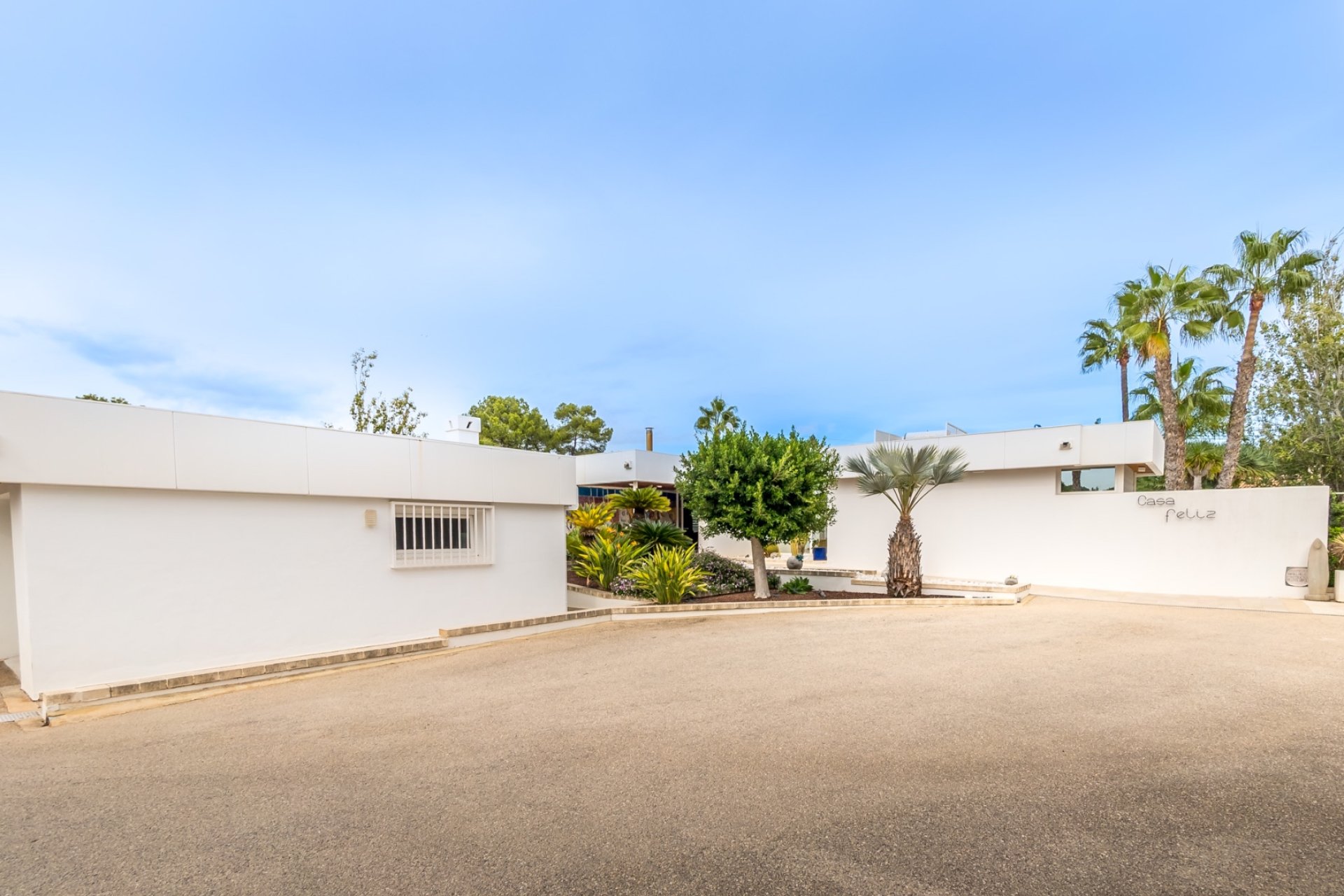 Reventa - Chalet / Villa  -
Albir