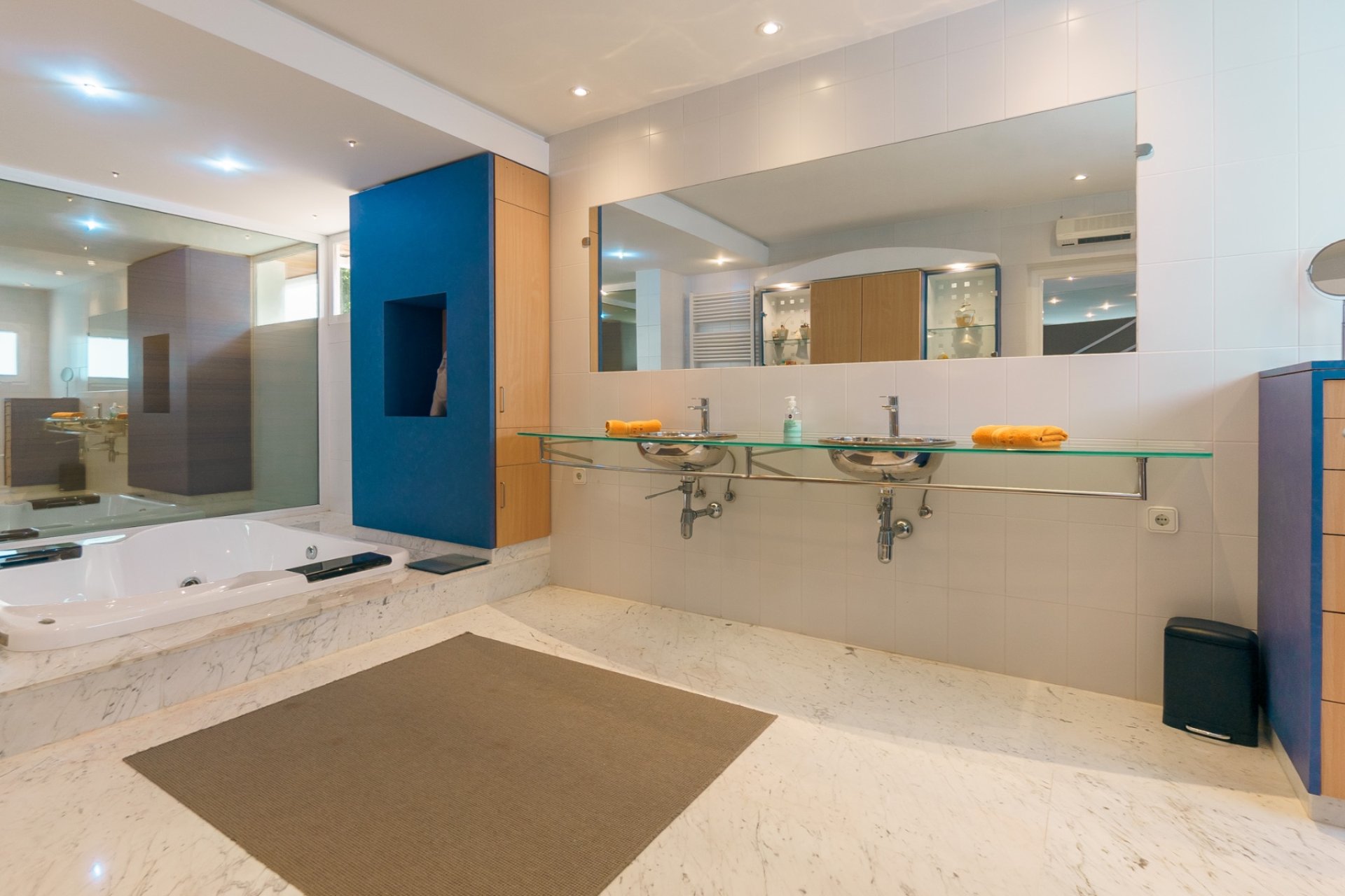 Reventa - Chalet / Villa  -
Albir