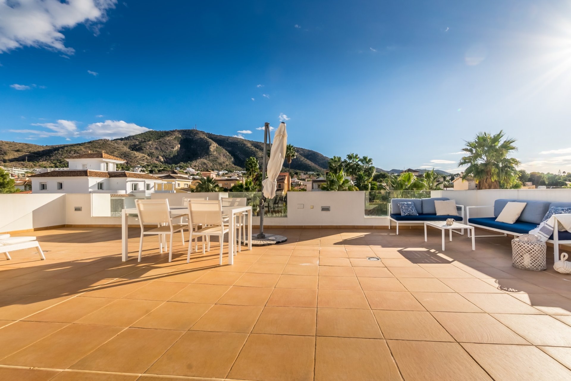 Reventa - Chalet / Villa  -
Albir