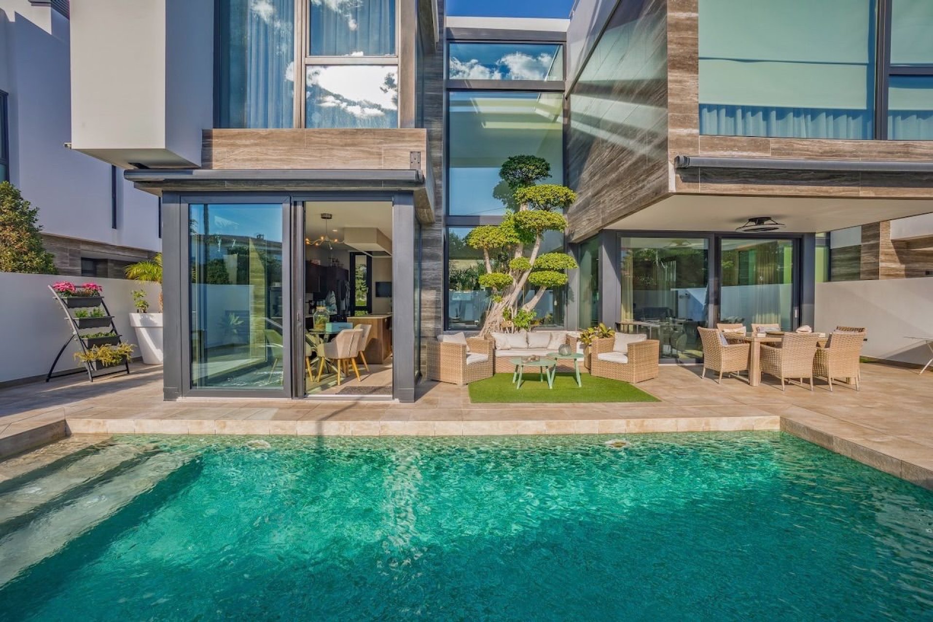 Reventa - Chalet / Villa  -
Albir