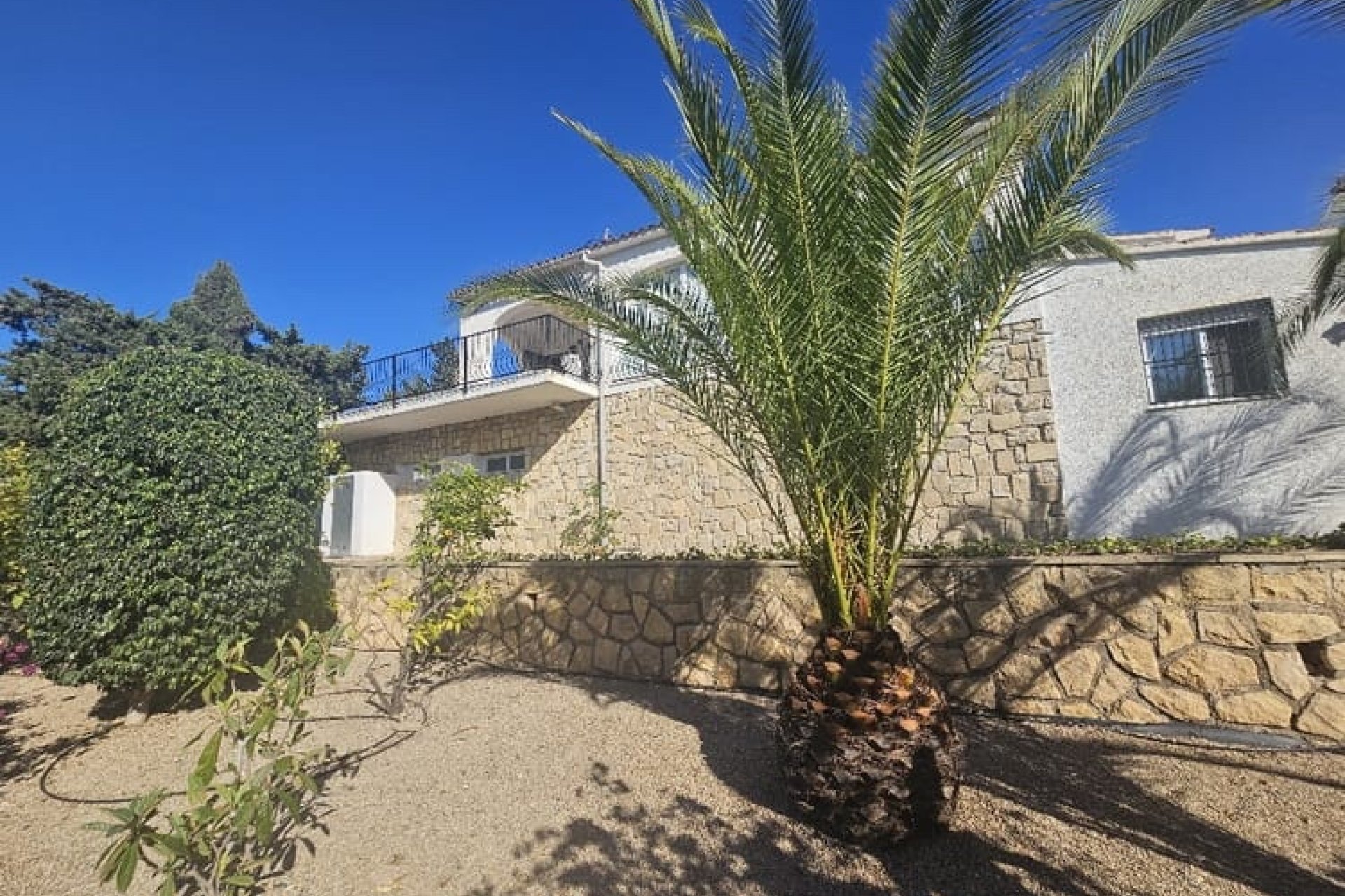 Reventa - Chalet / Villa  -
Albir