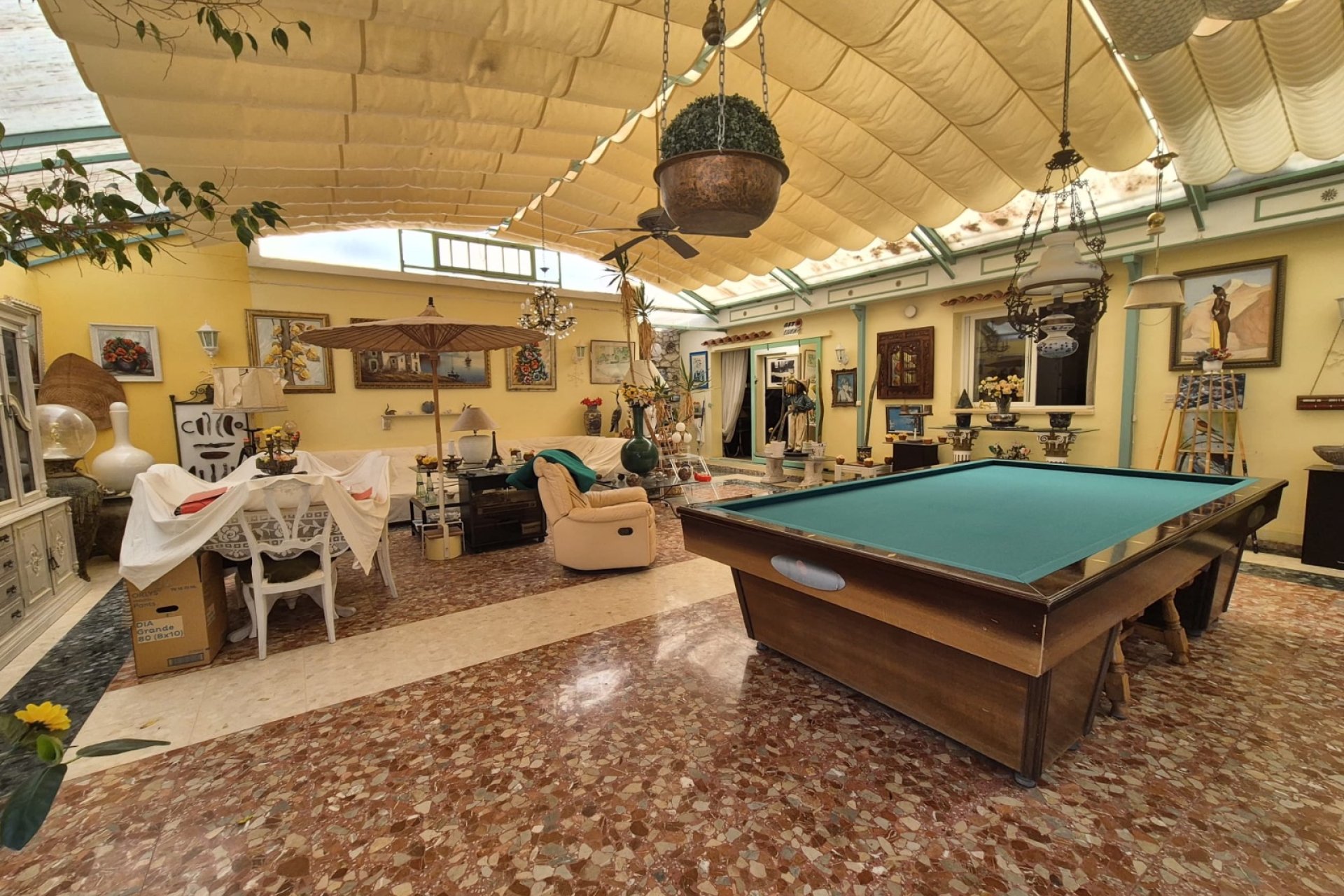 Reventa - Chalet / Villa  -
Albir