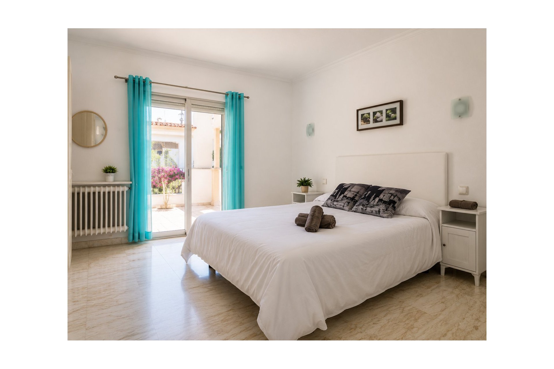 Reventa - Chalet / Villa  -
Albir