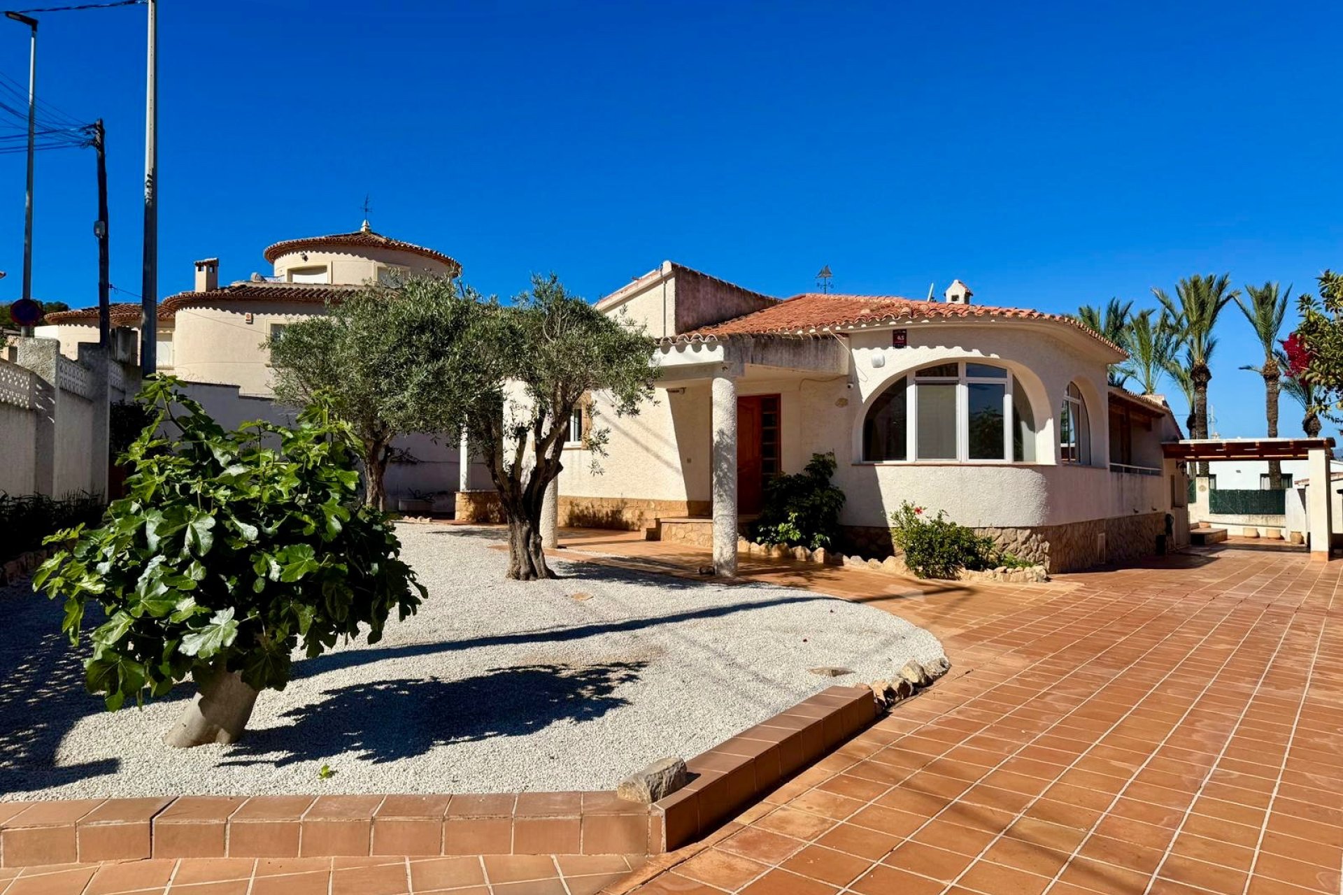 Reventa - Chalet / Villa  -
Albir