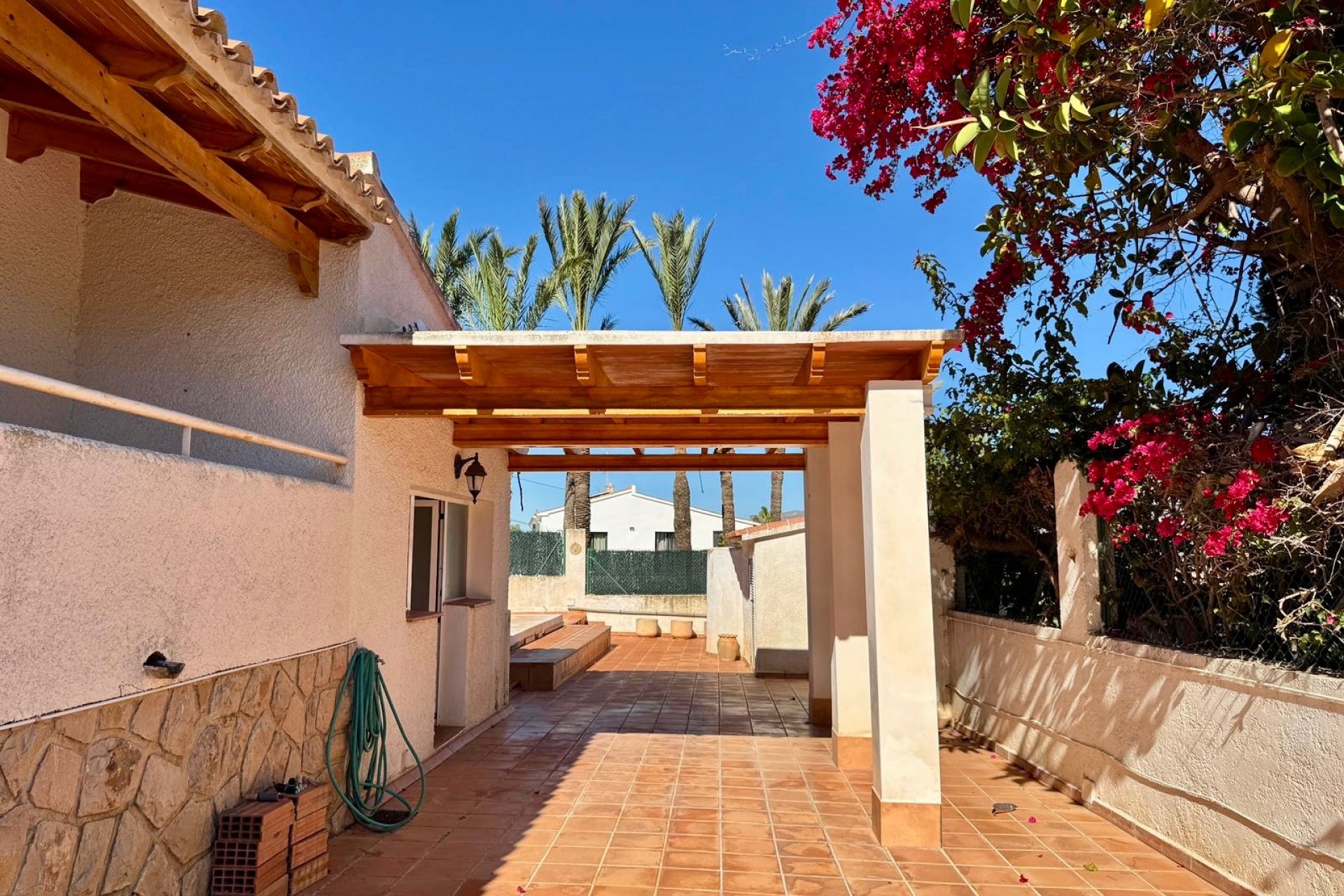Reventa - Chalet / Villa  -
Albir