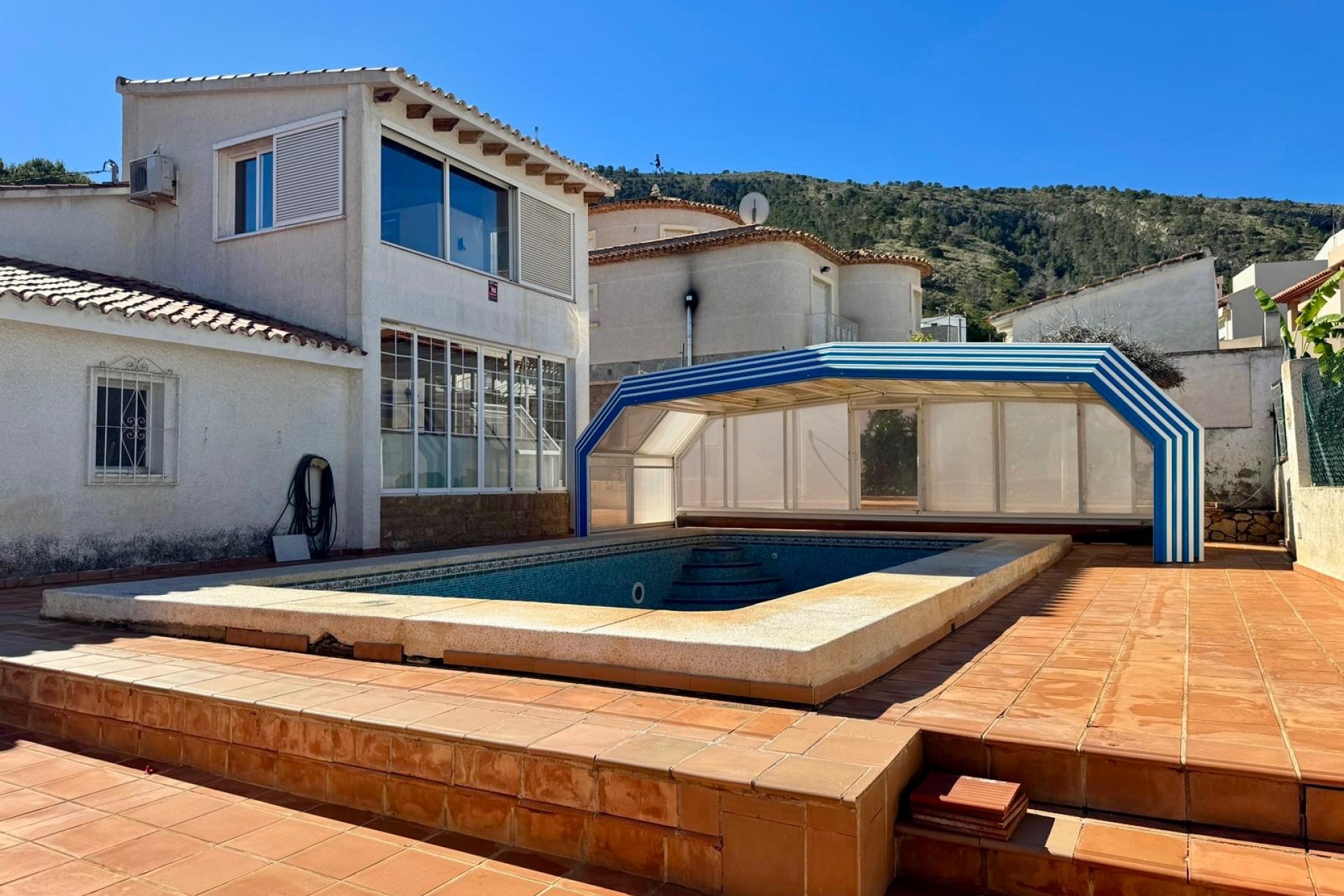 Reventa - Chalet / Villa  -
Albir