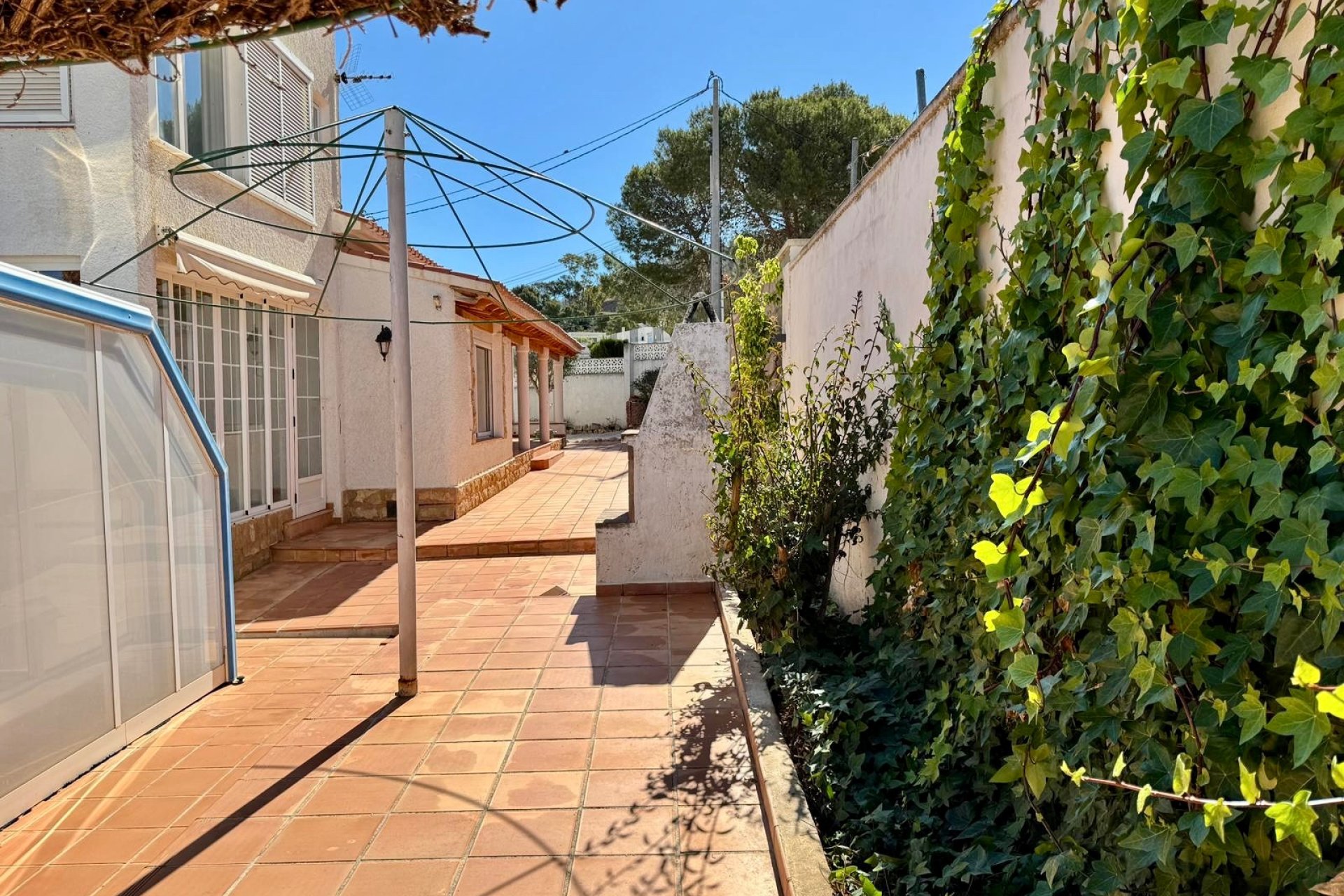 Reventa - Chalet / Villa  -
Albir