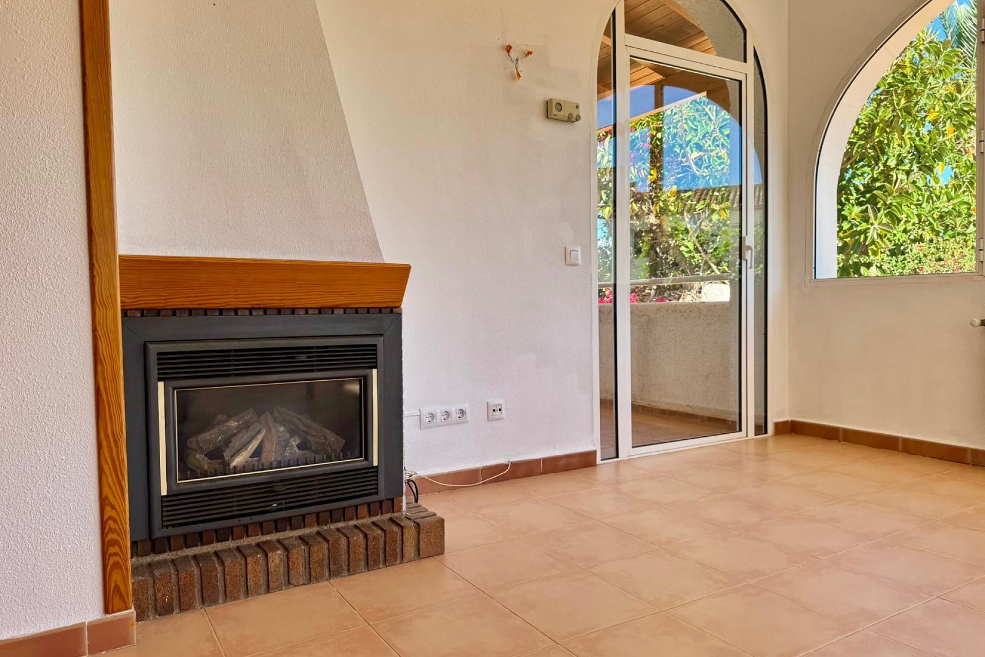 Reventa - Chalet / Villa  -
Albir