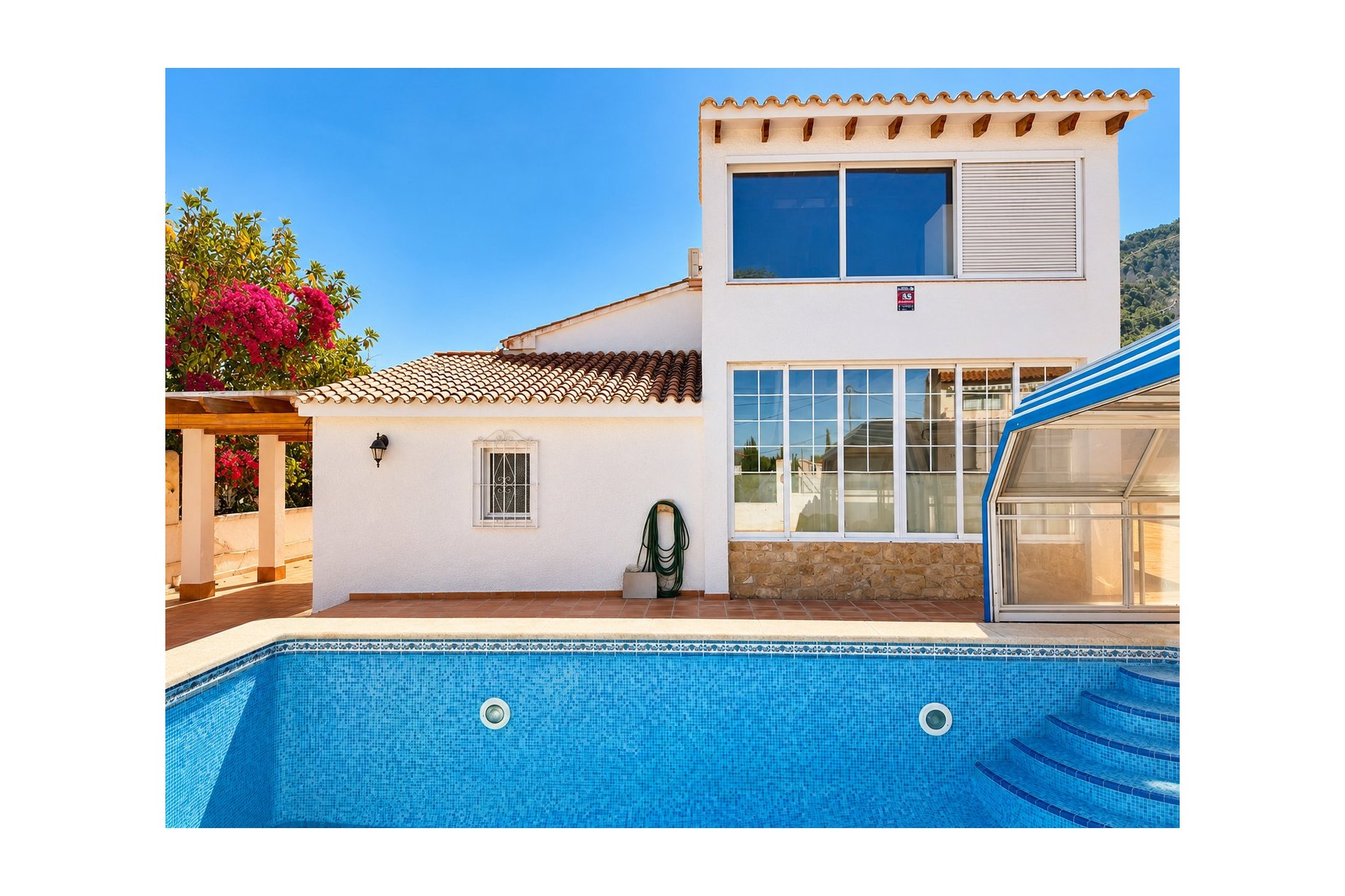 Reventa - Chalet / Villa  -
Albir