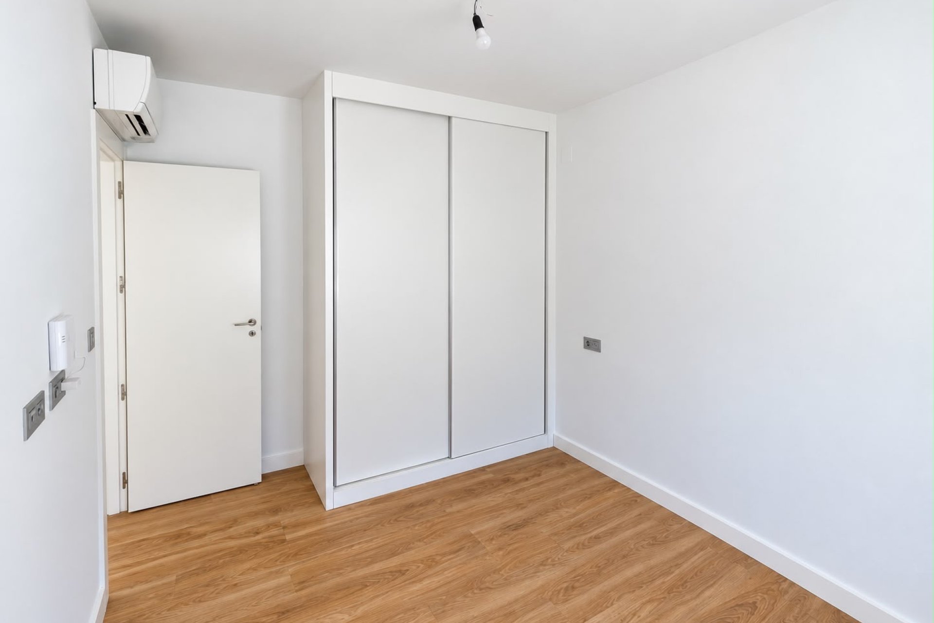 Reventa - Chalet / Villa  -
Albir
