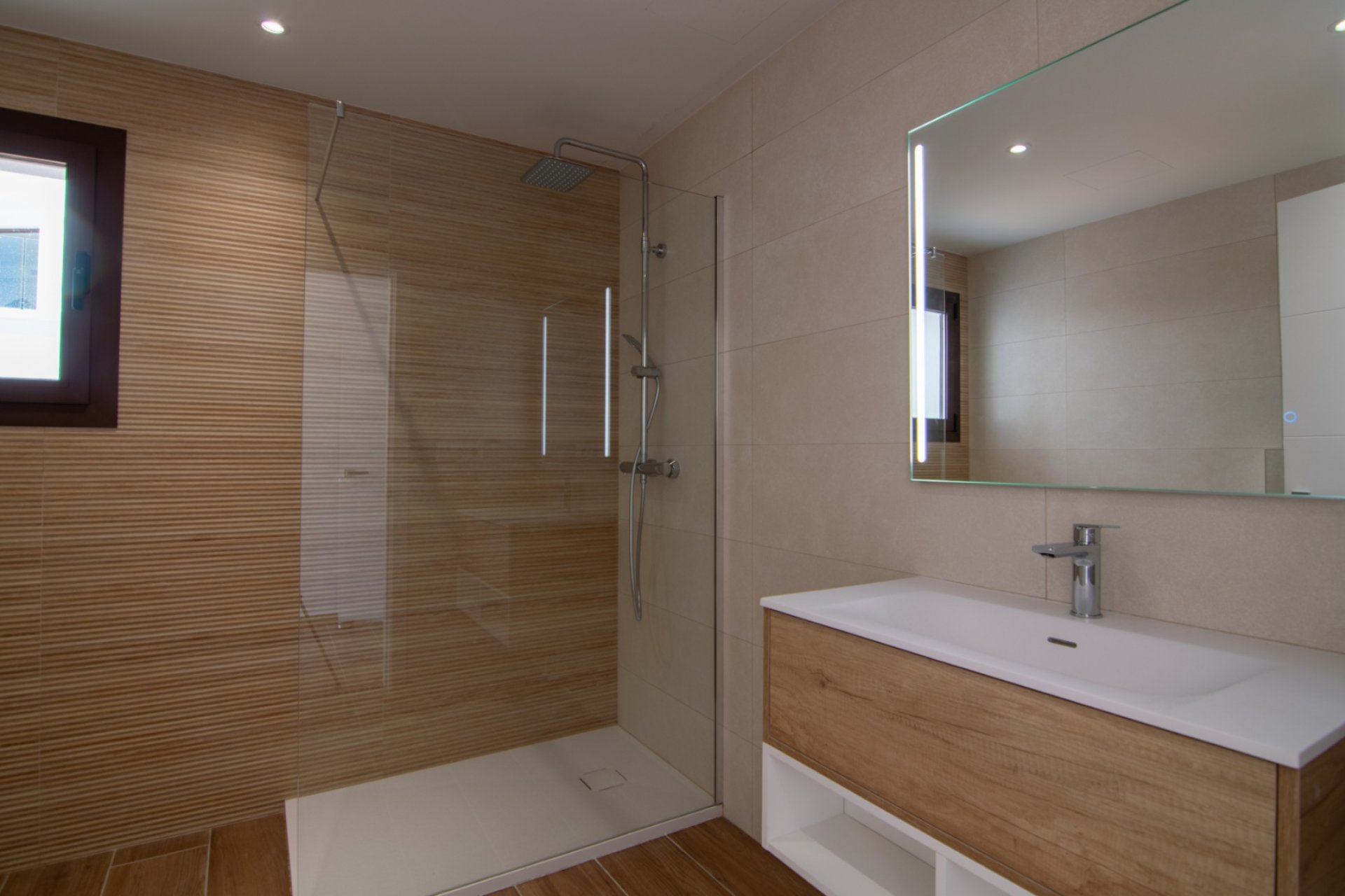 Reventa - Chalet / Villa  -
Altea