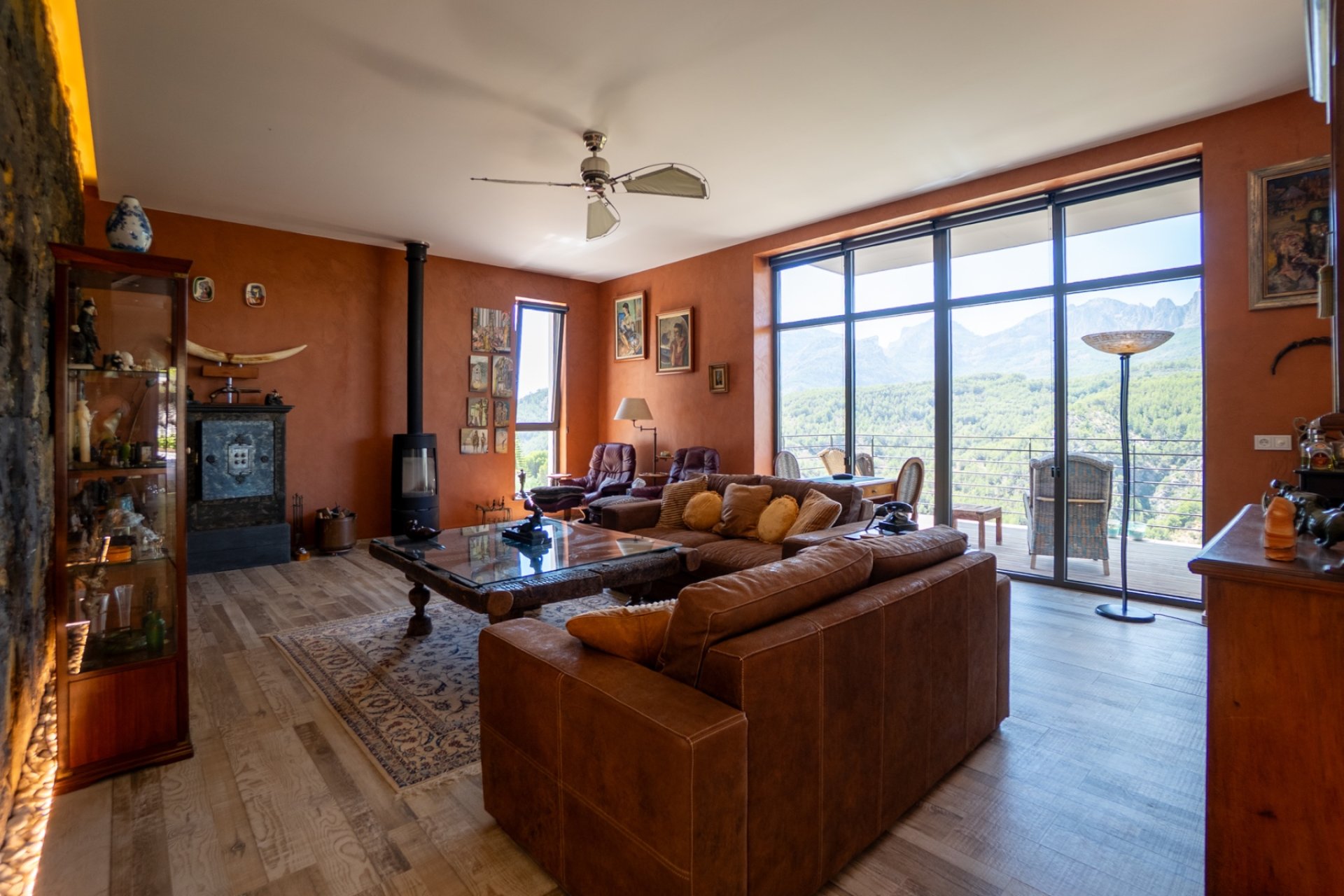 Reventa - Chalet / Villa  -
Callosa De Ensarrià