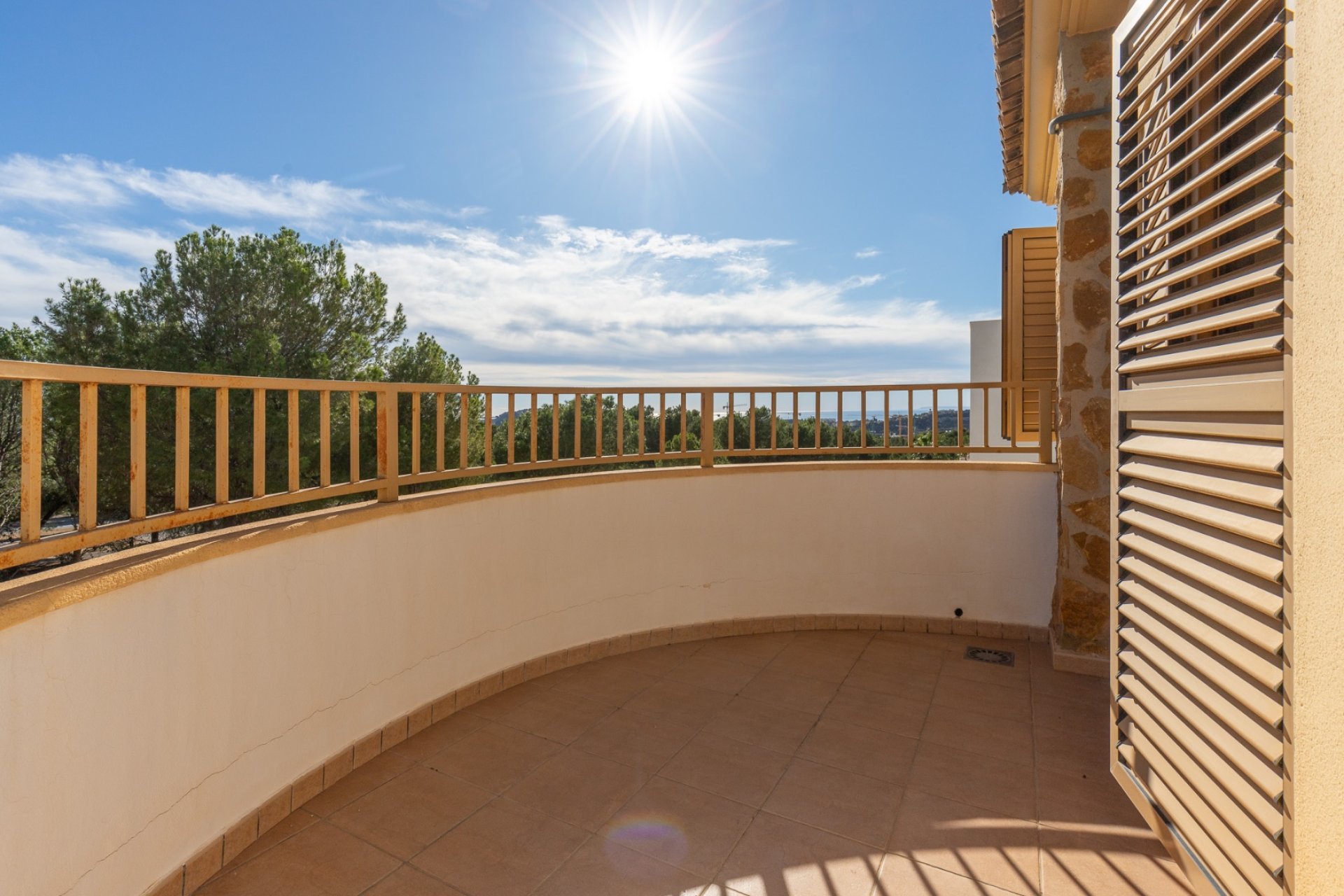 Reventa - Chalet / Villa  -
Finestrat