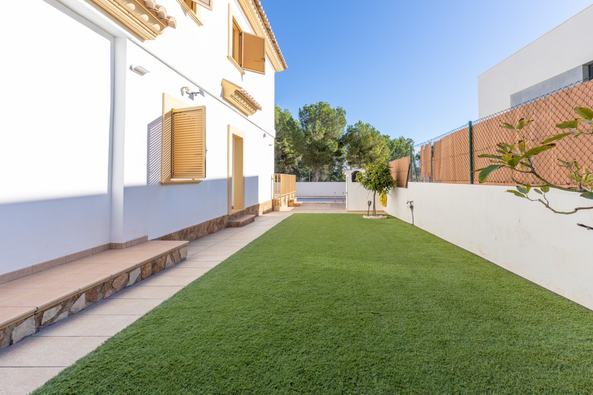 Reventa - Chalet / Villa  -
Finestrat