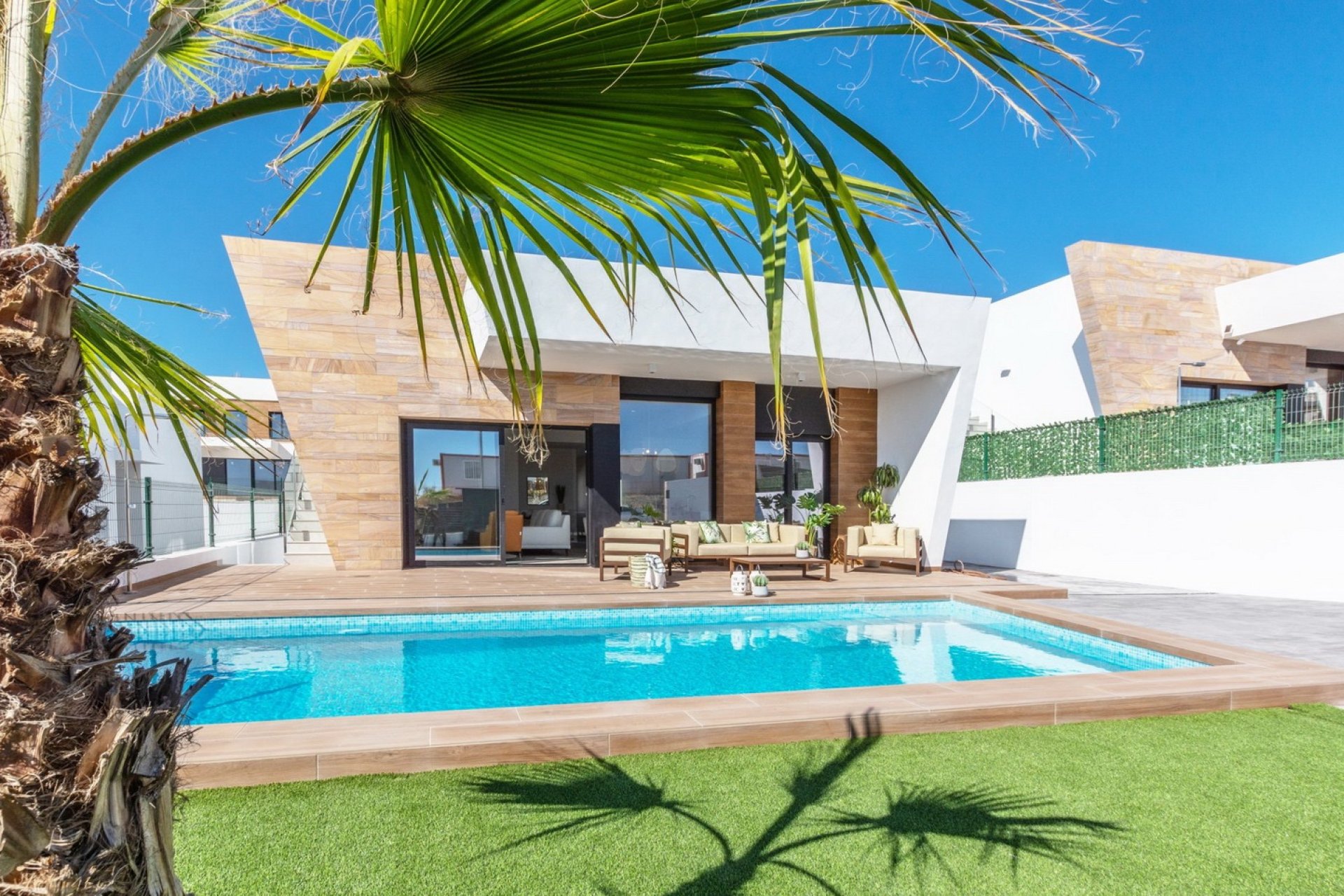 Reventa - Chalet / Villa  -
Finestrat