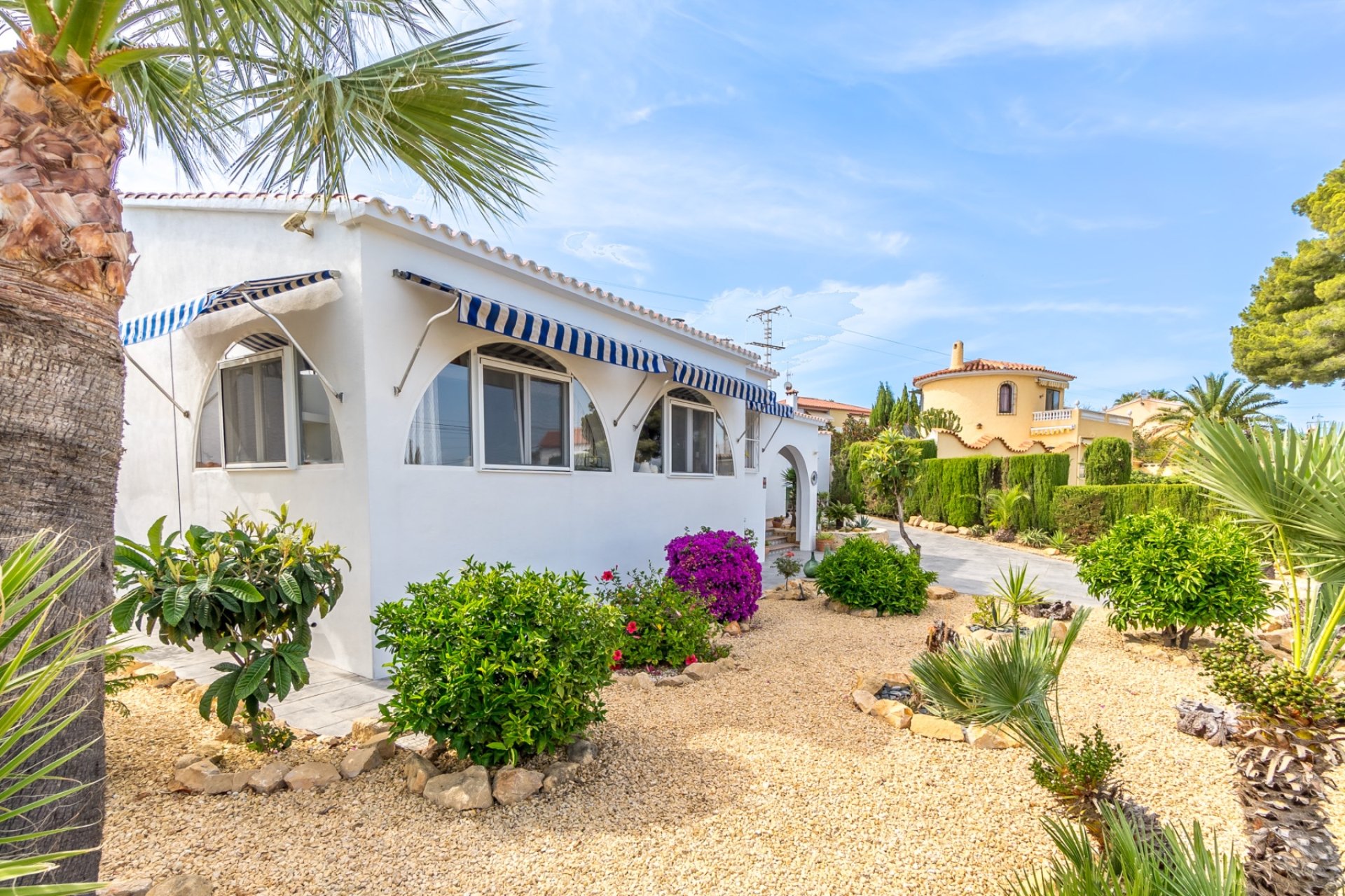 Reventa - Chalet / Villa  -
La Nucía