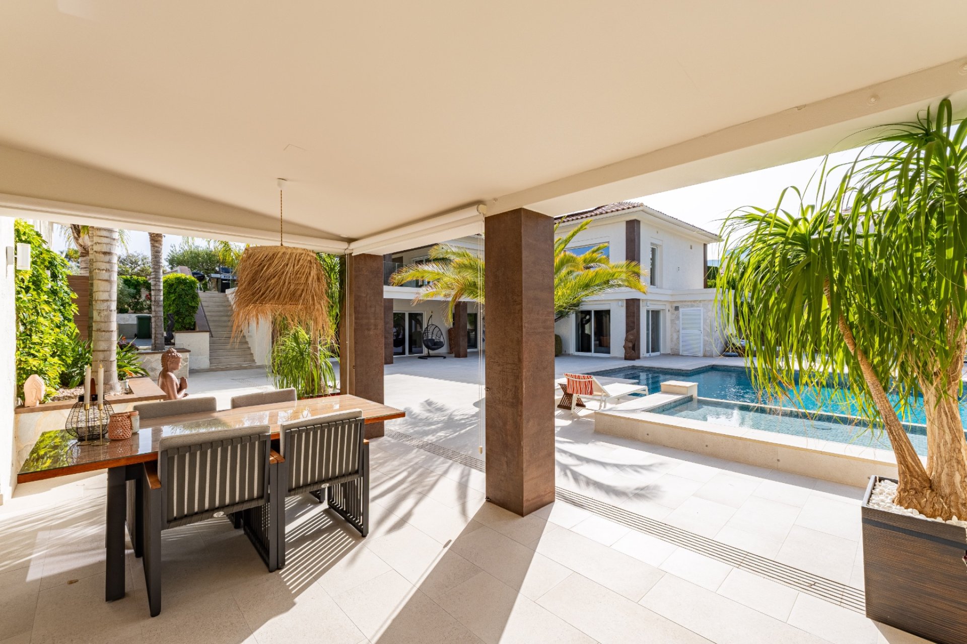 Reventa - Chalet / Villa  -
La Nucía